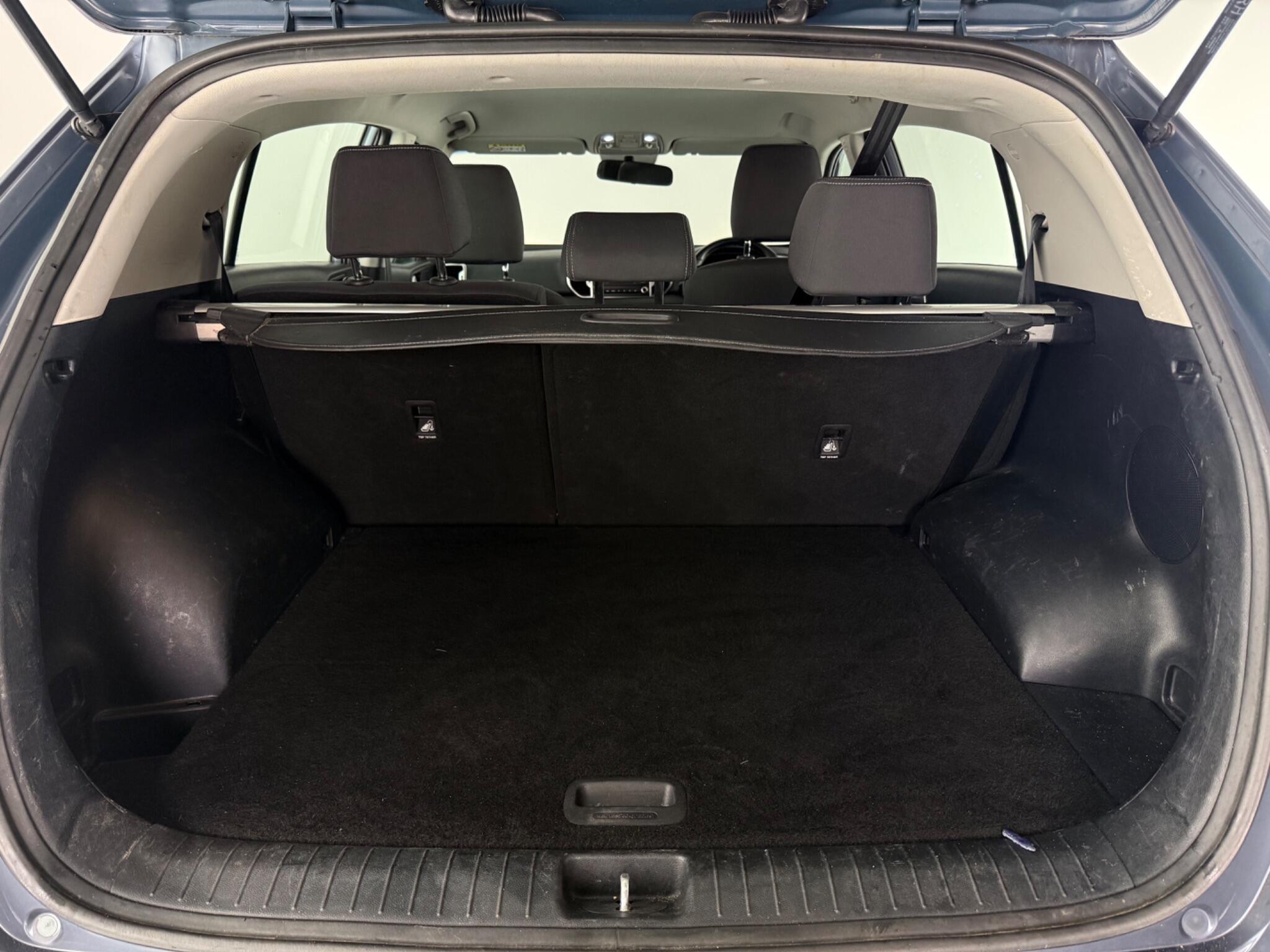 Kia Sportage view 9