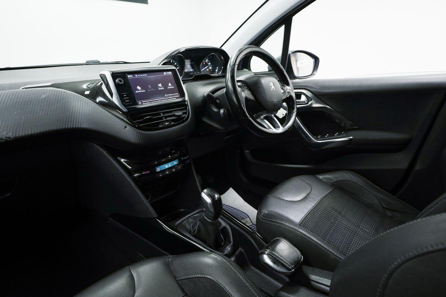 Peugeot 2008 view 24