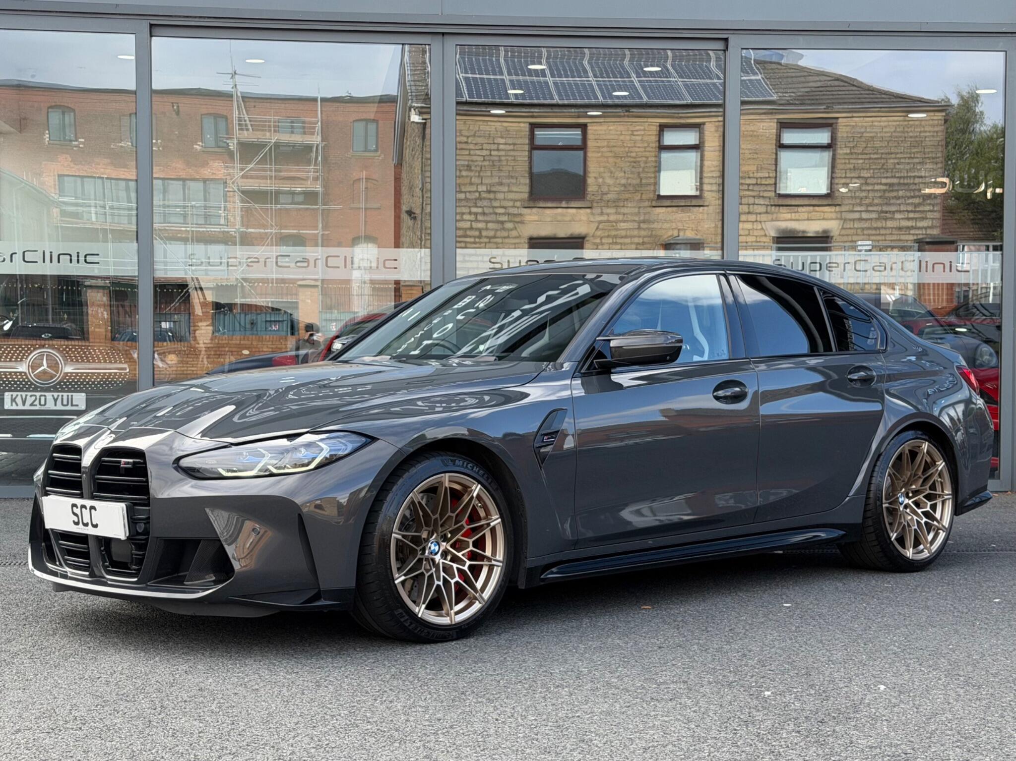 BMW M3 view 3