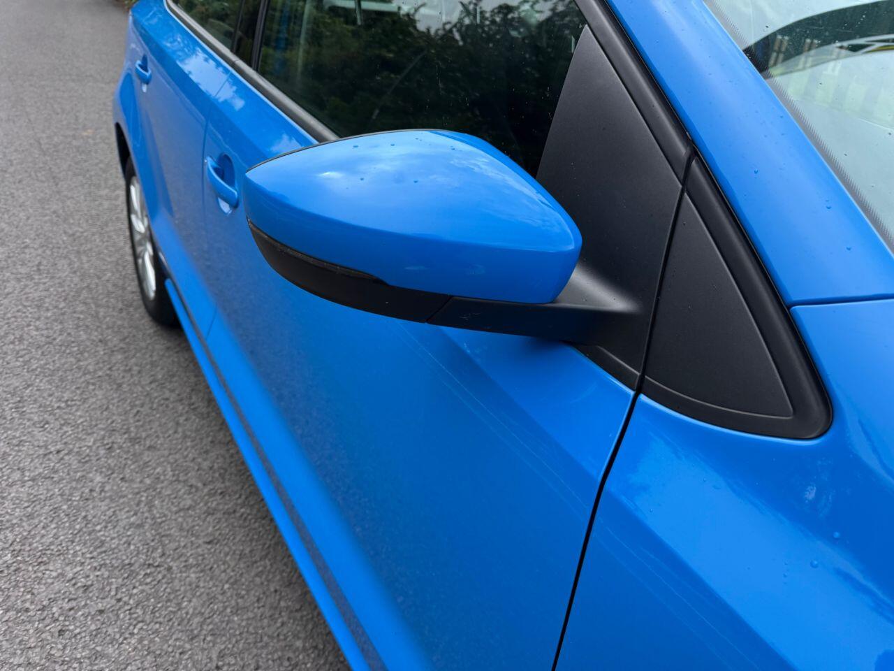 Volkswagen Polo view 23
