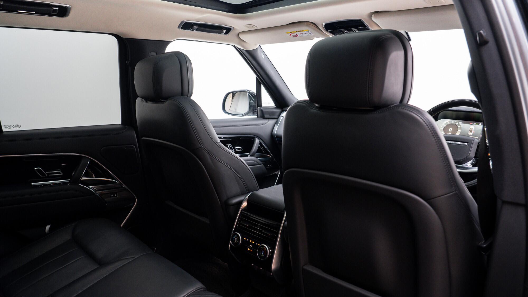 Land Rover Range Rover view 19