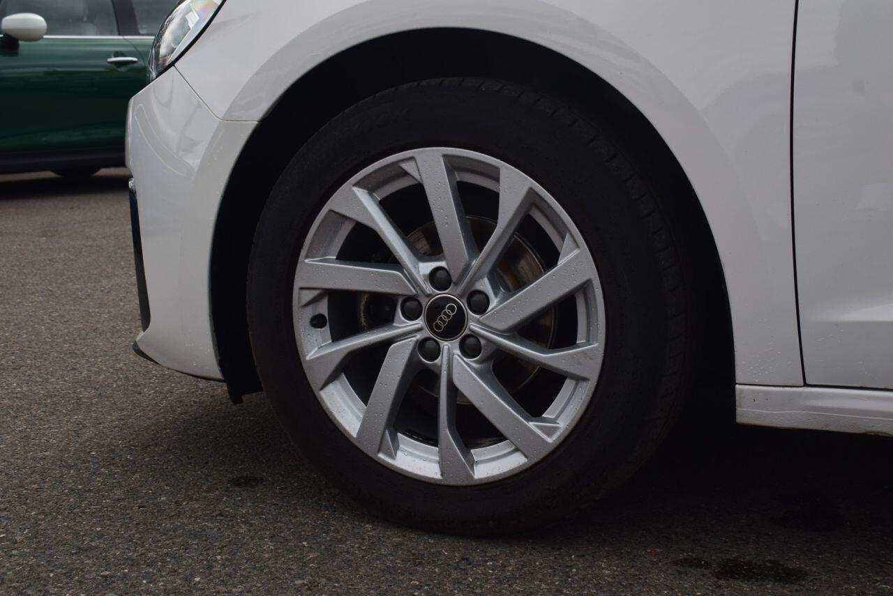 Audi A1 view 14