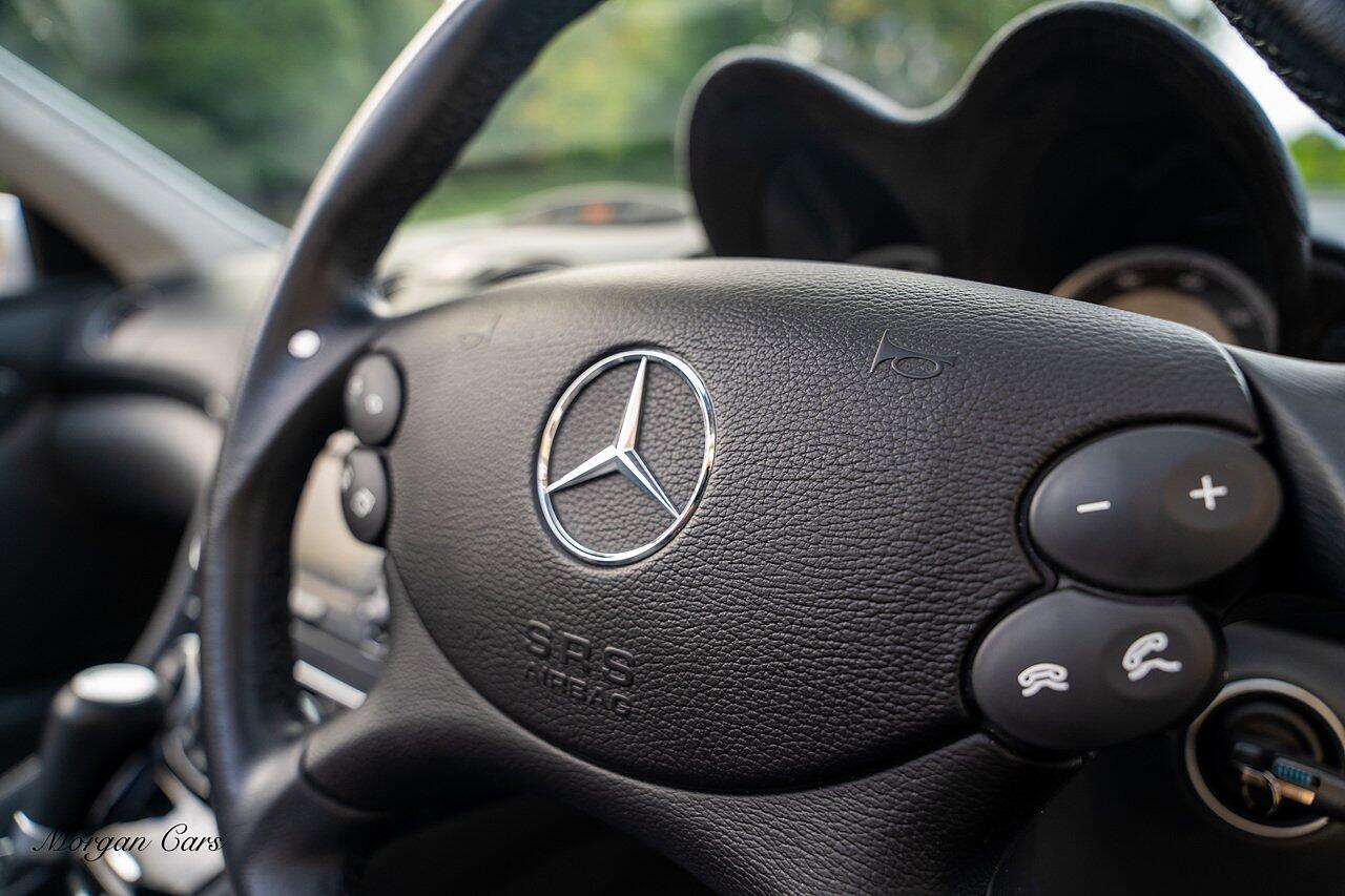 Mercedes-Benz SL view 62