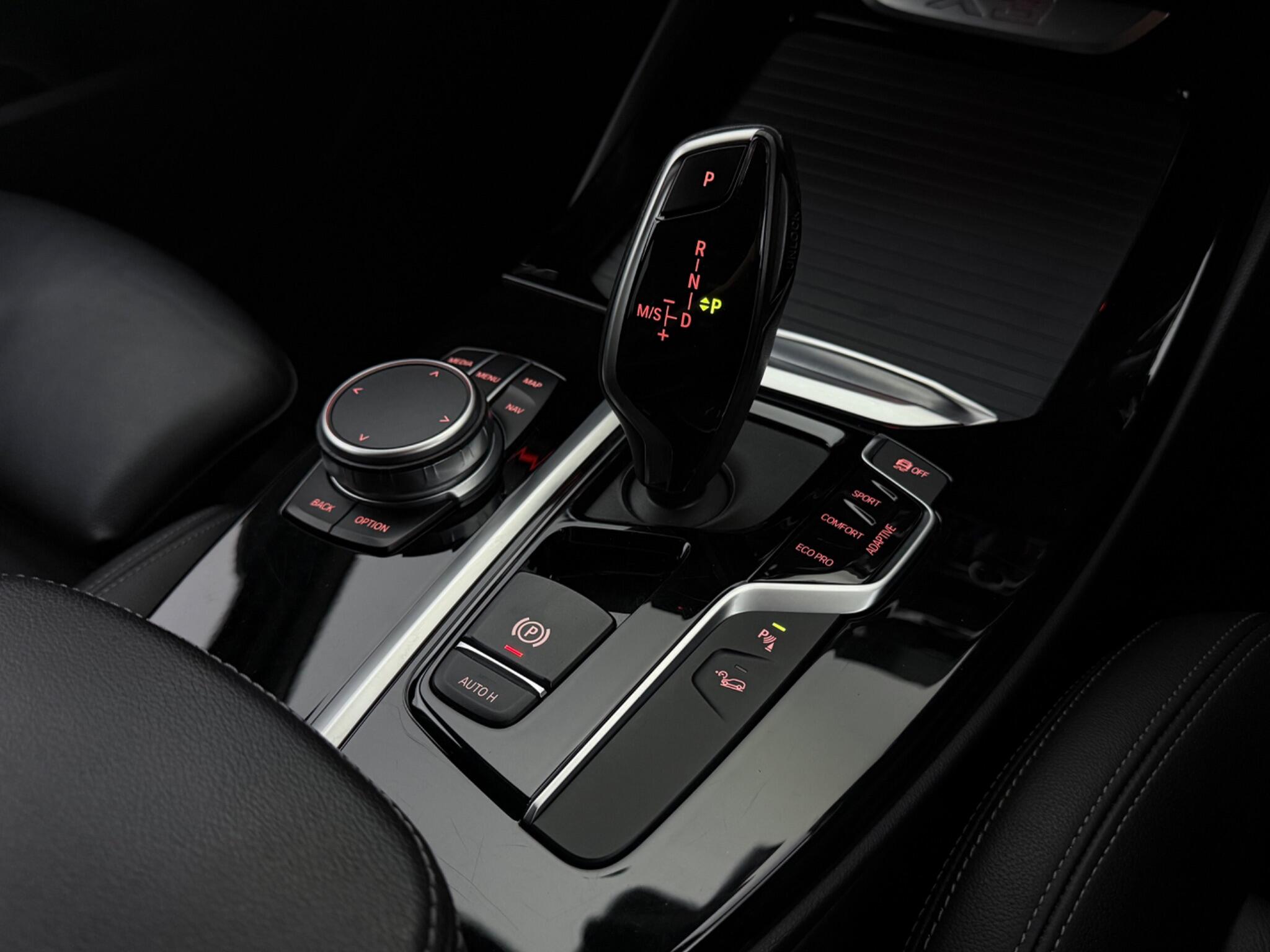 BMW X3 view 21