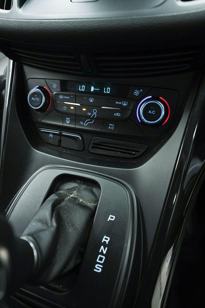 Ford Kuga view 22