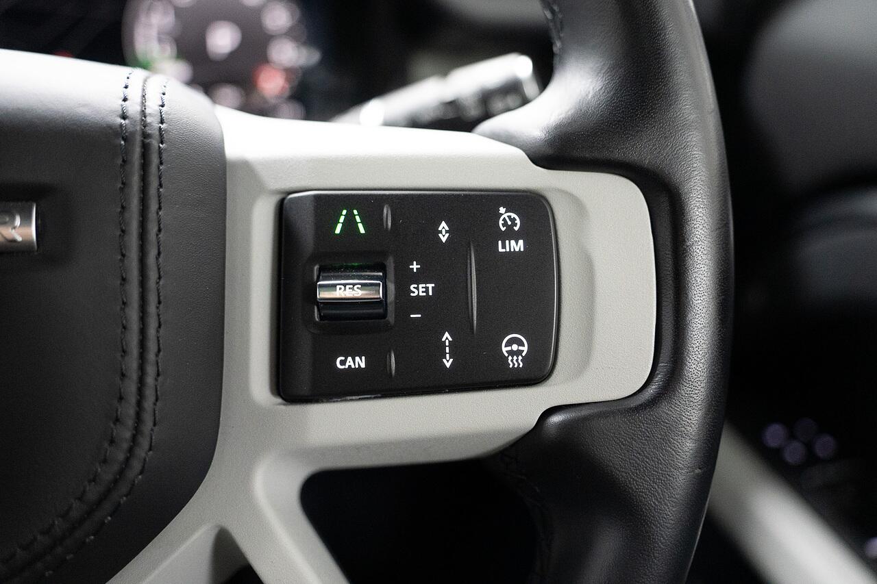 Land Rover Defender view 11