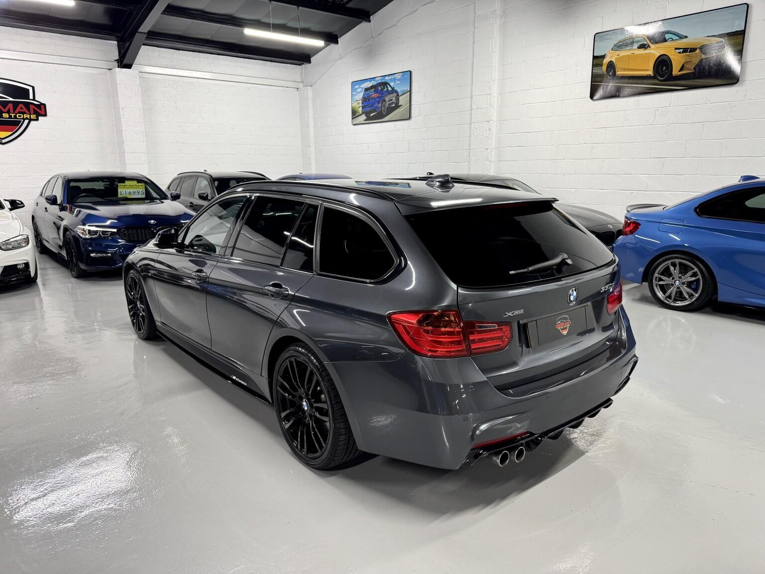 BMW 3 Series view 16