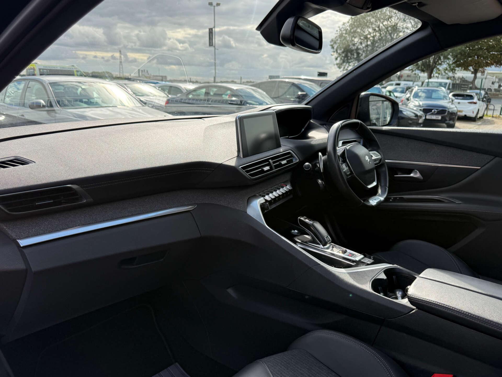 Peugeot 3008 view 76