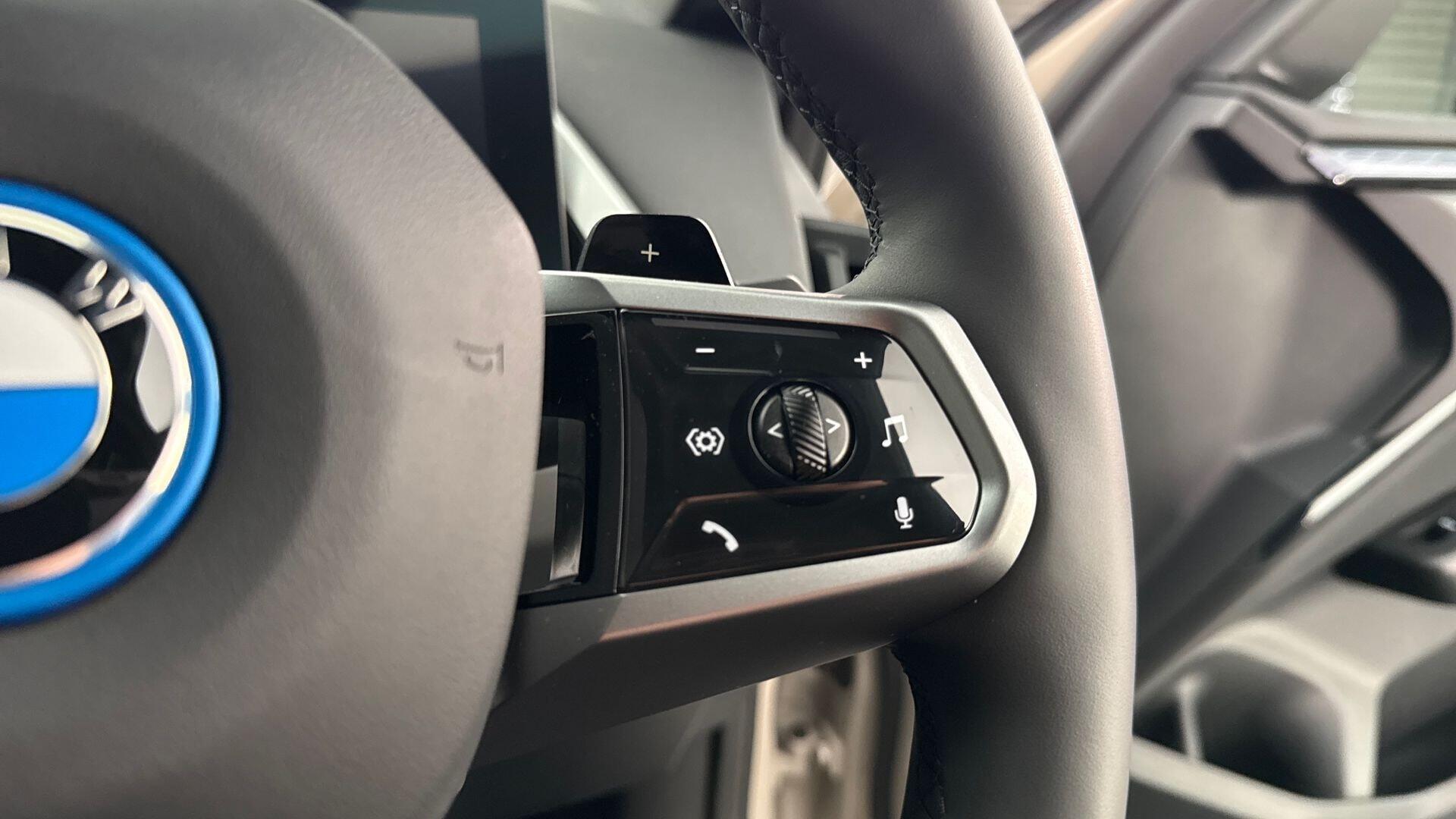 BMW X3 view 19