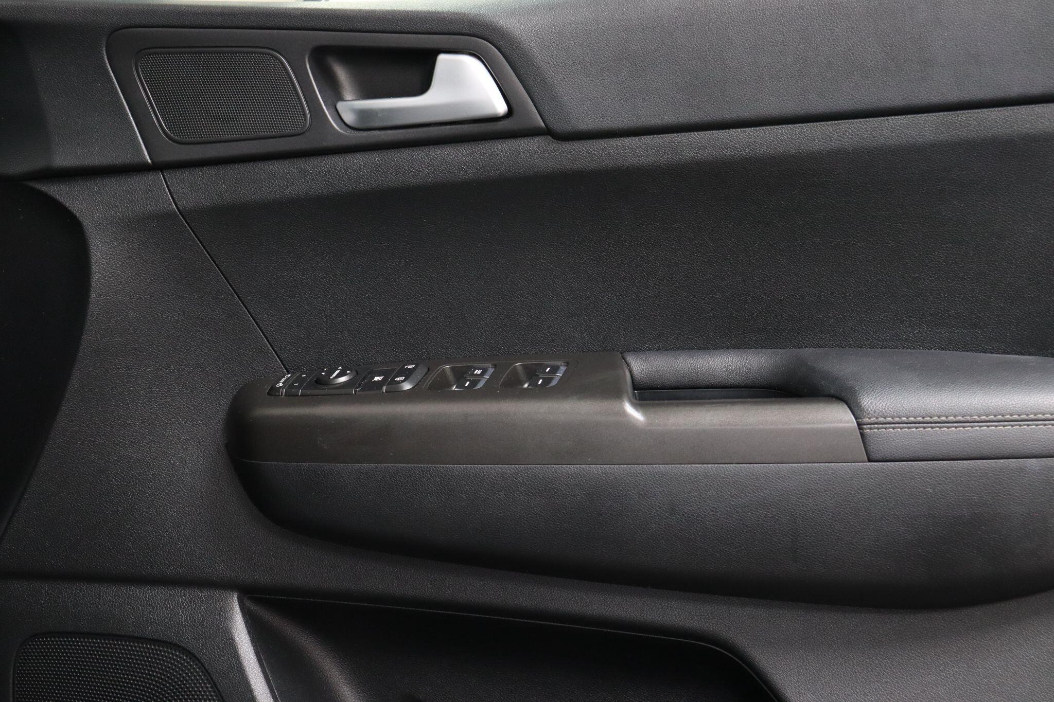 Kia Sportage view 35