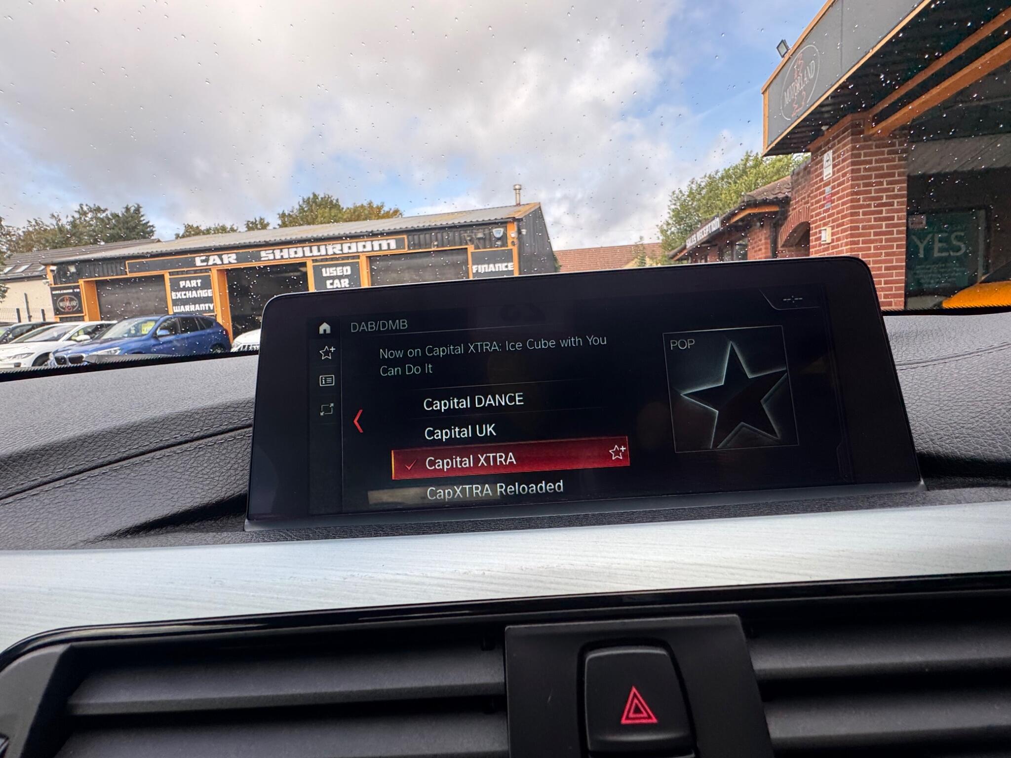 BMW 4 Series view 32