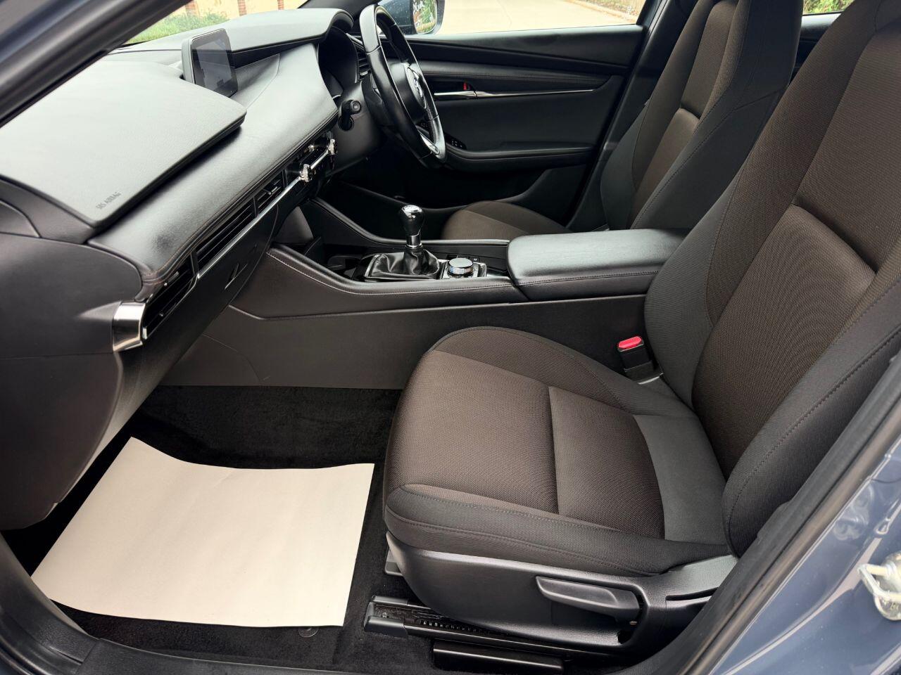Mazda Mazda3 view 24