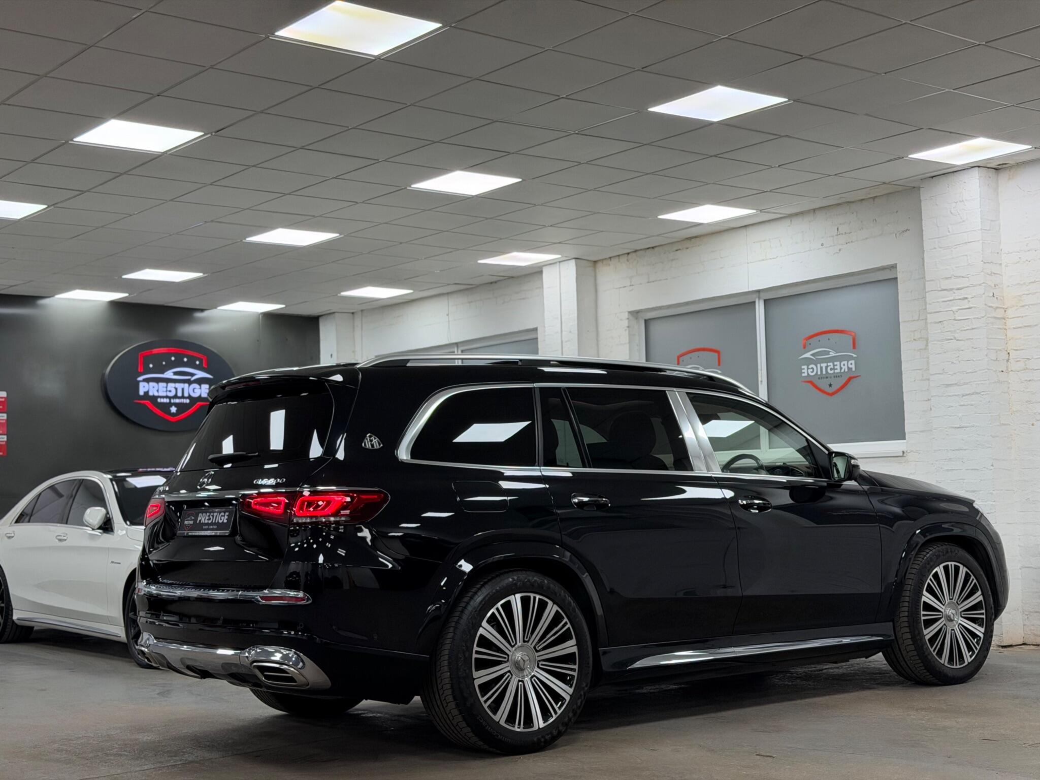 Mercedes-Benz GLS view 3