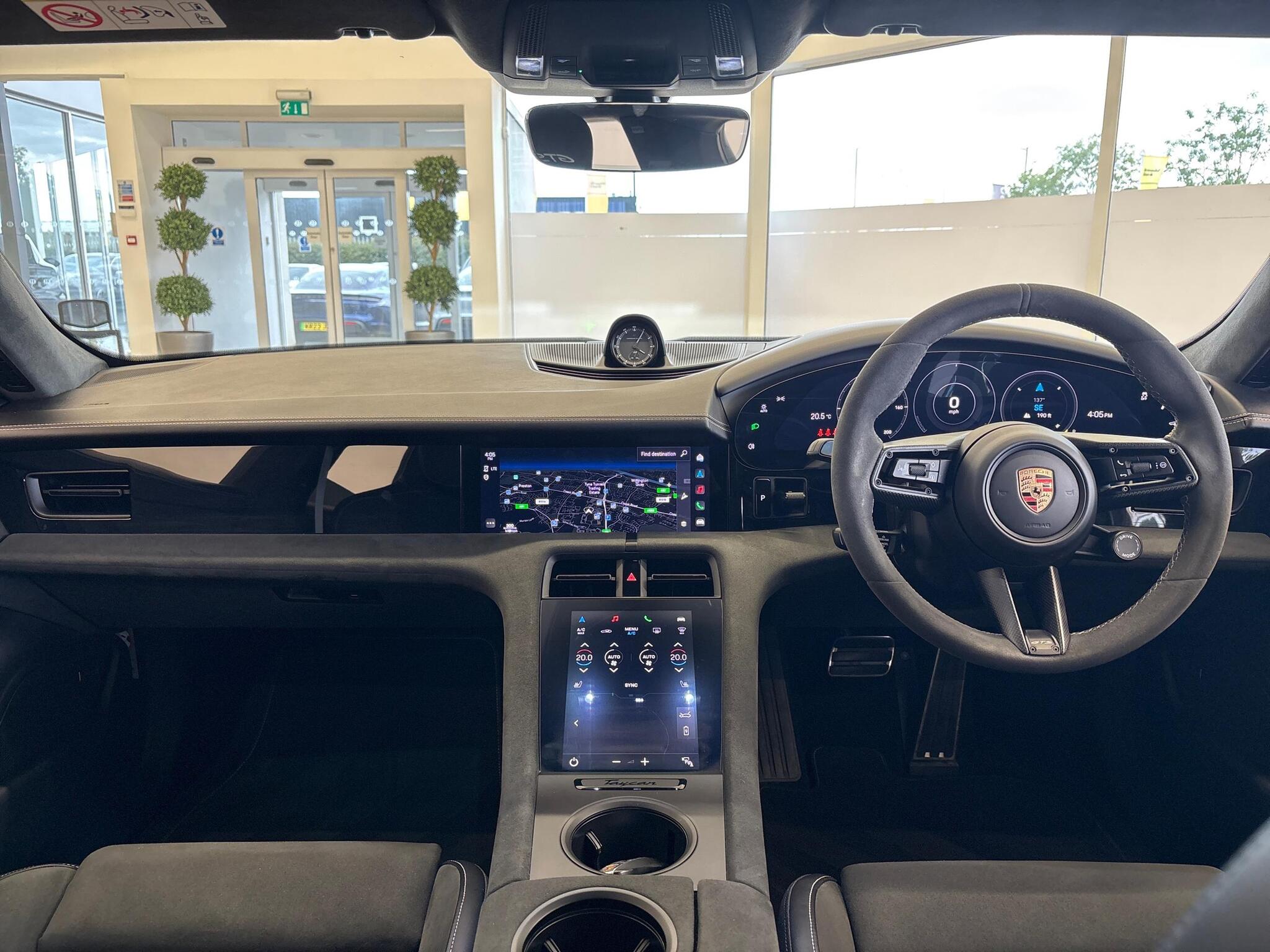 Porsche Taycan view 27