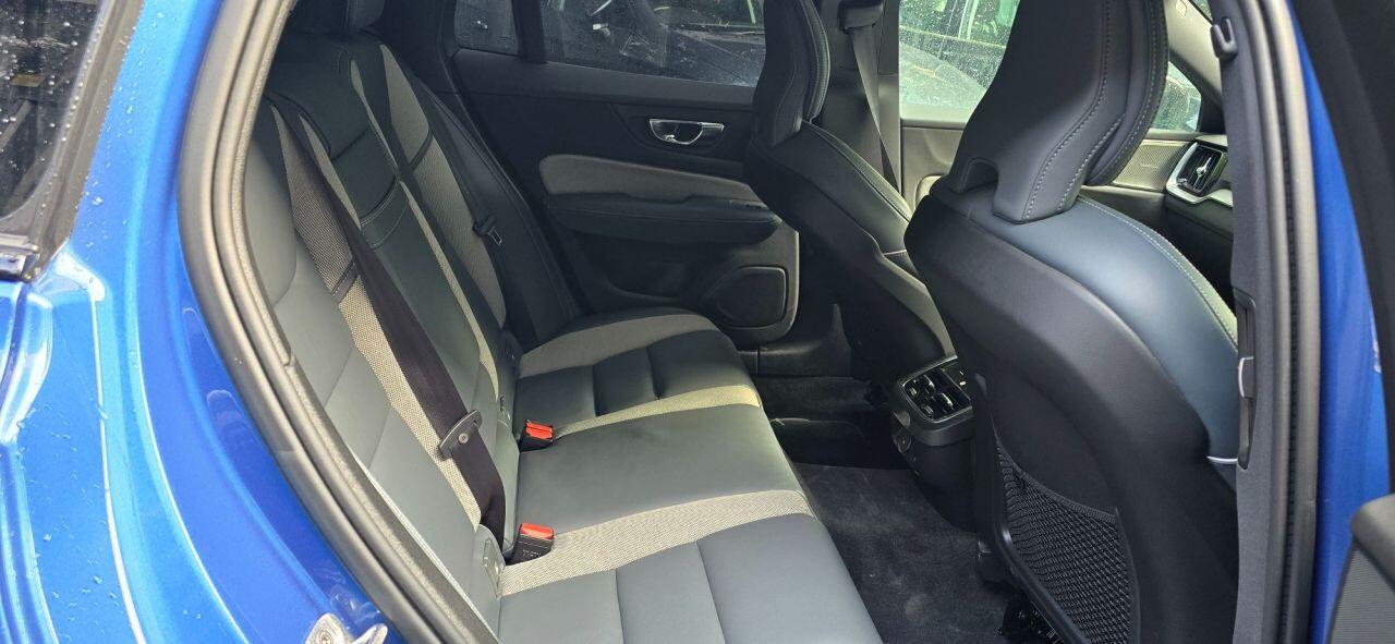 Volvo V90 view 6