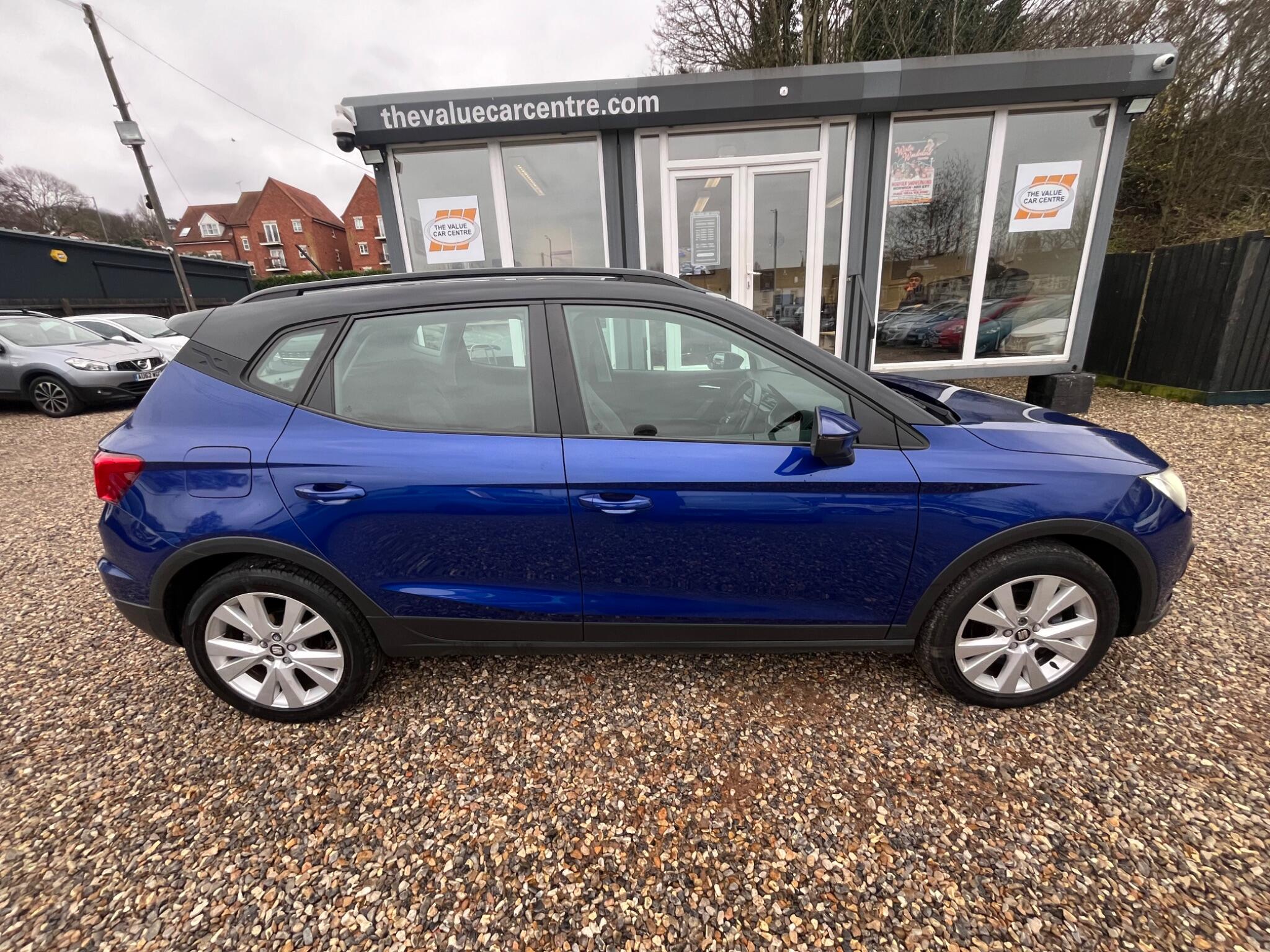 SEAT Arona view 3