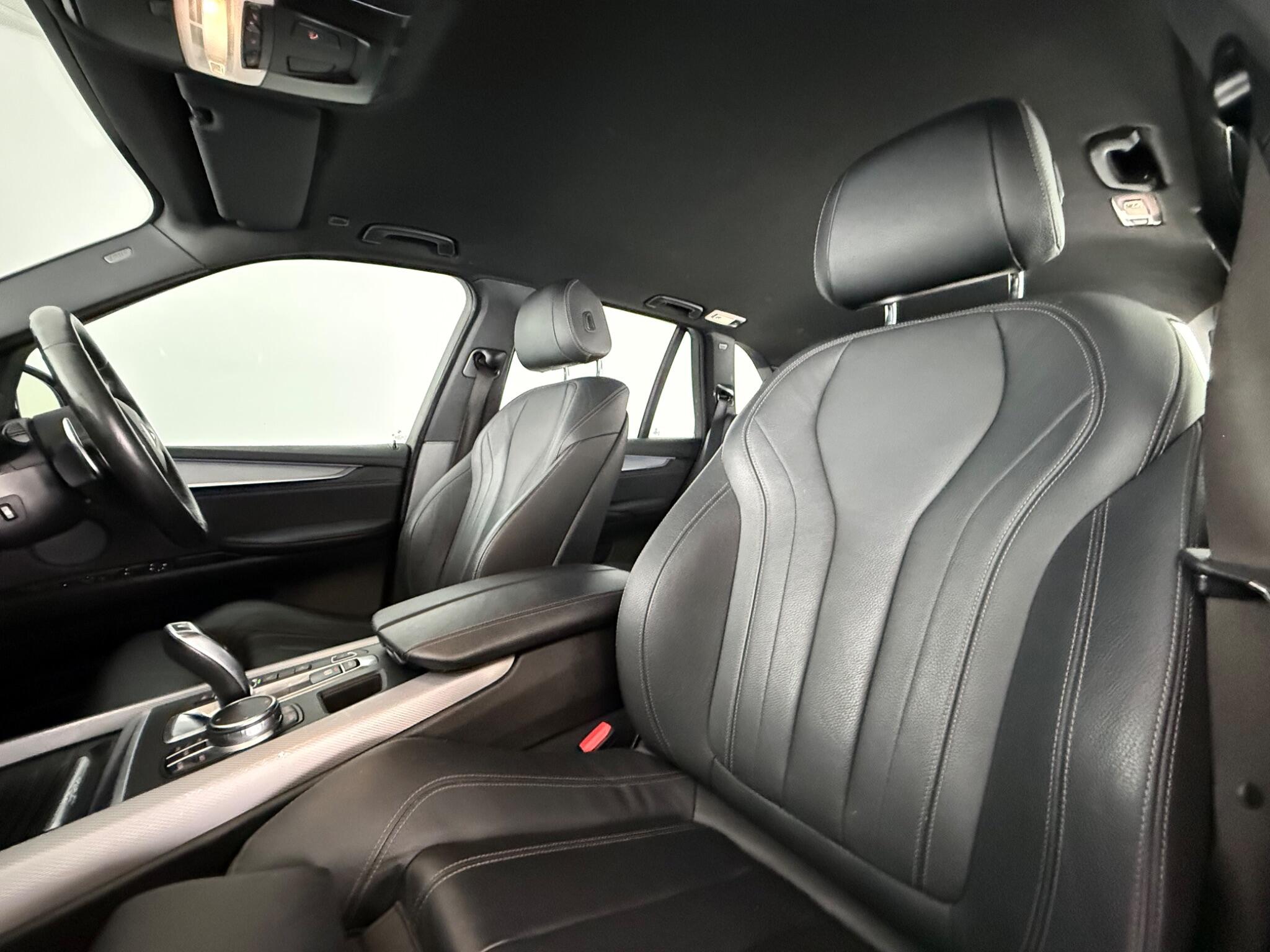 BMW X5 view 31