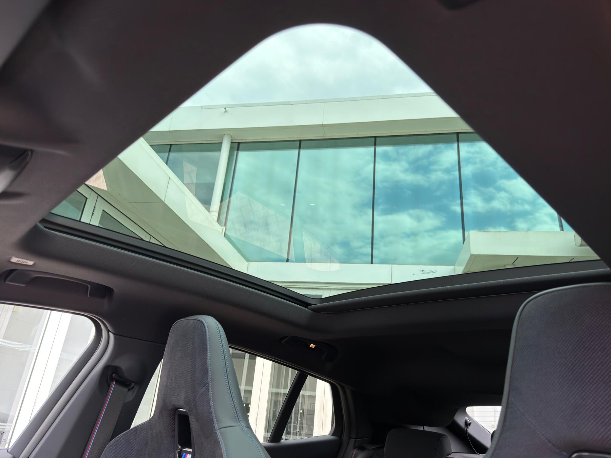 BMW X2 view 47