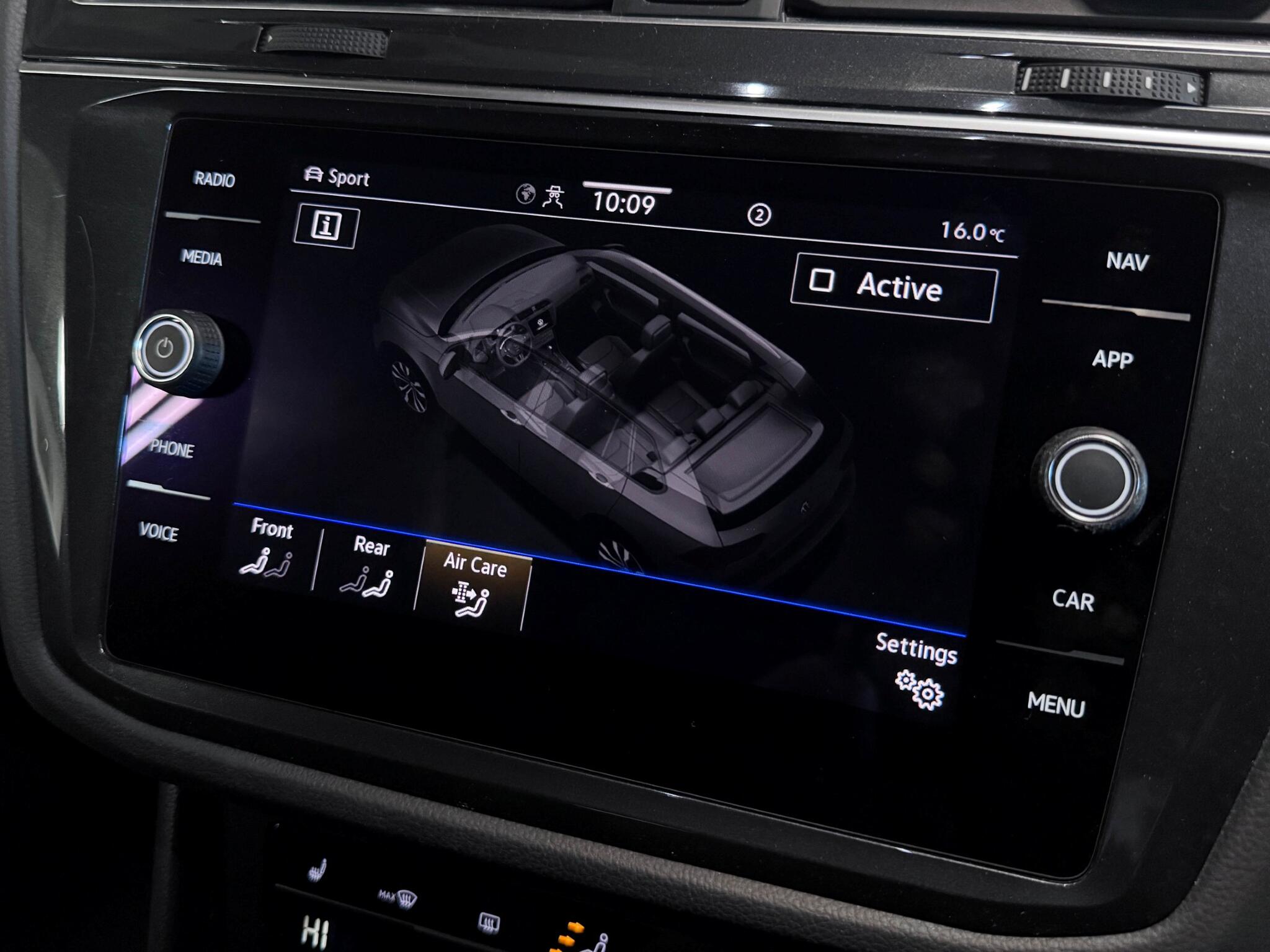 Volkswagen Tiguan view 58