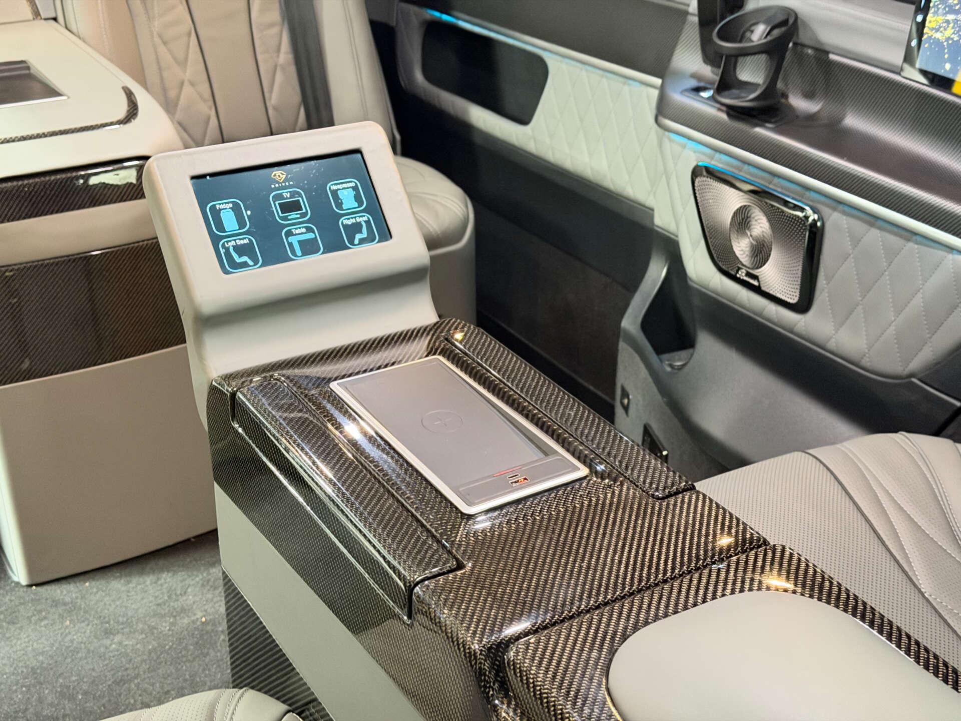 Mercedes-Benz V Class view 28