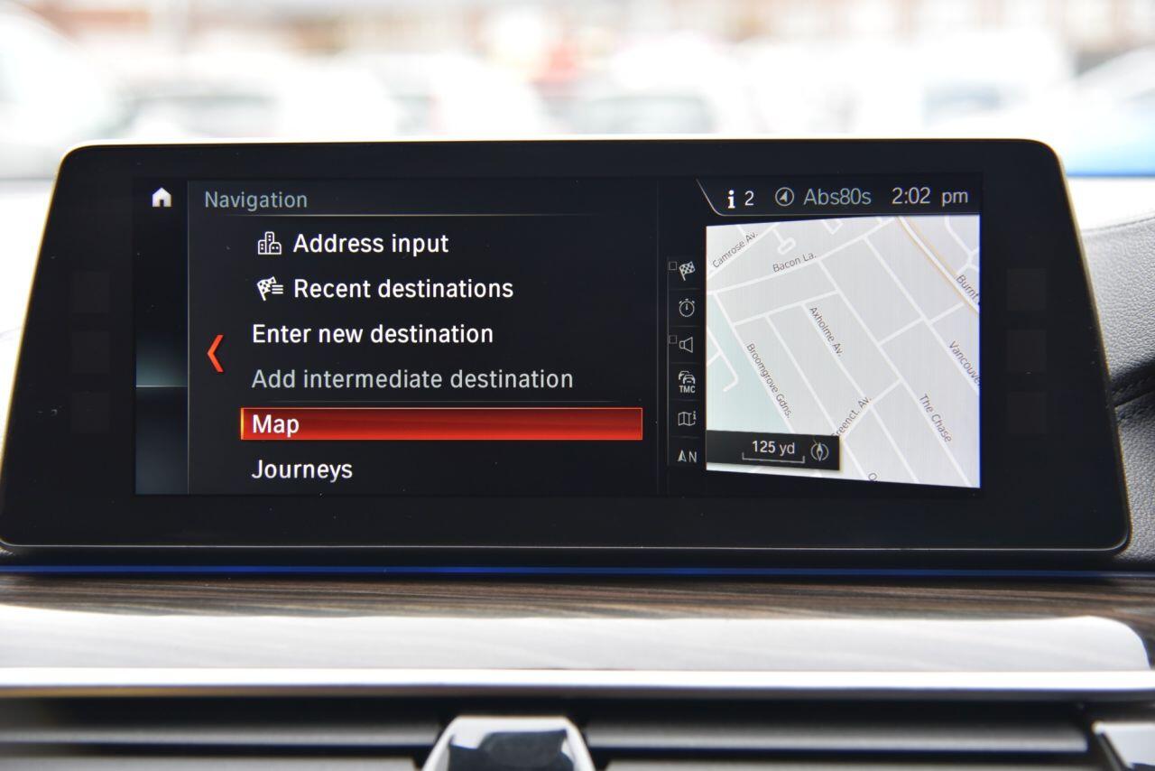 BMW 5 Series view 44