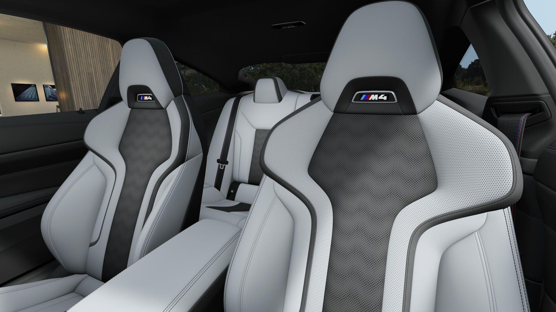 BMW M4 view 11