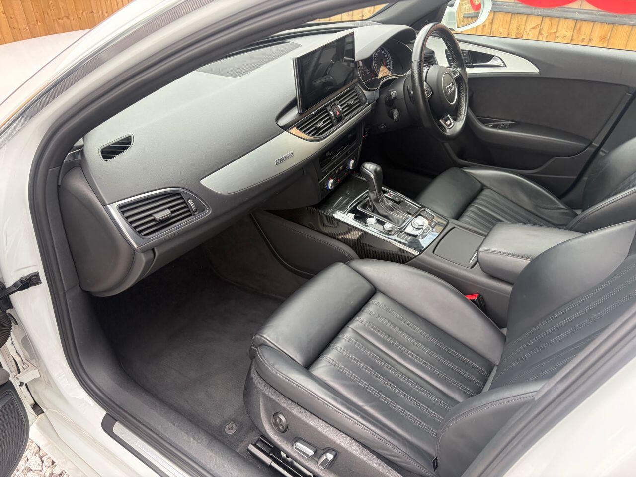 Audi A6 view 14