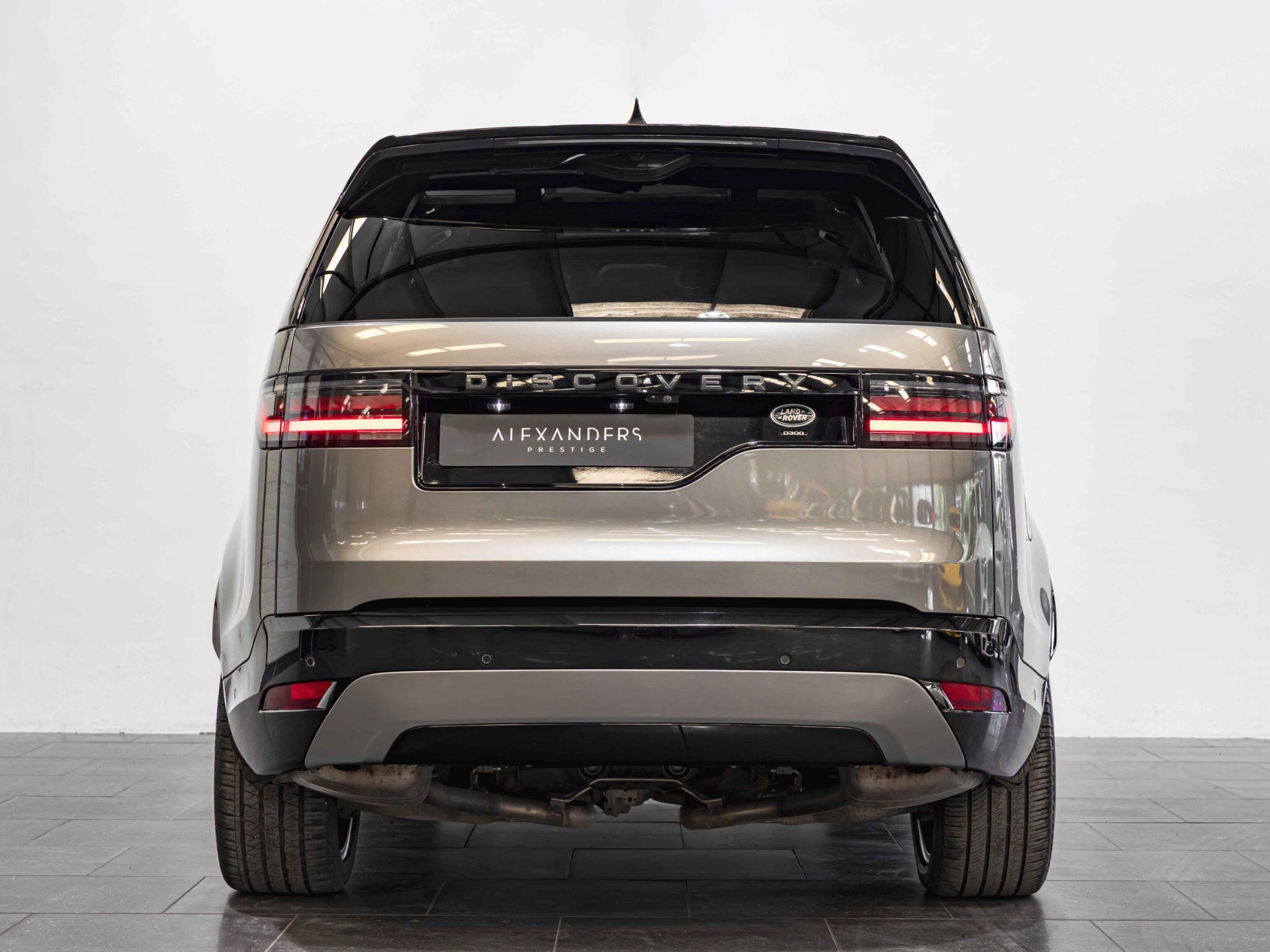 Land Rover Discovery 3 view 11