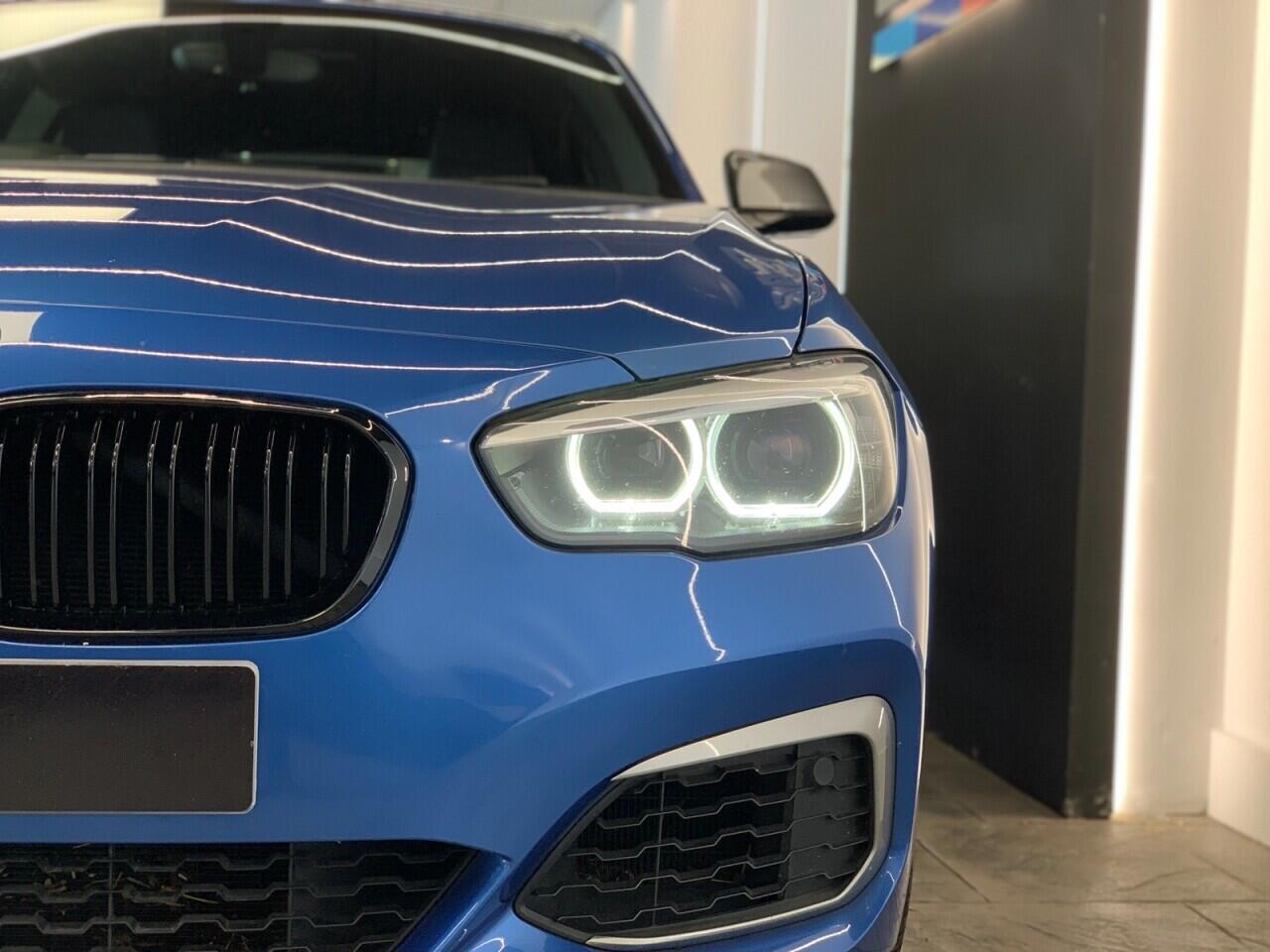 BMW 1 Series view 8