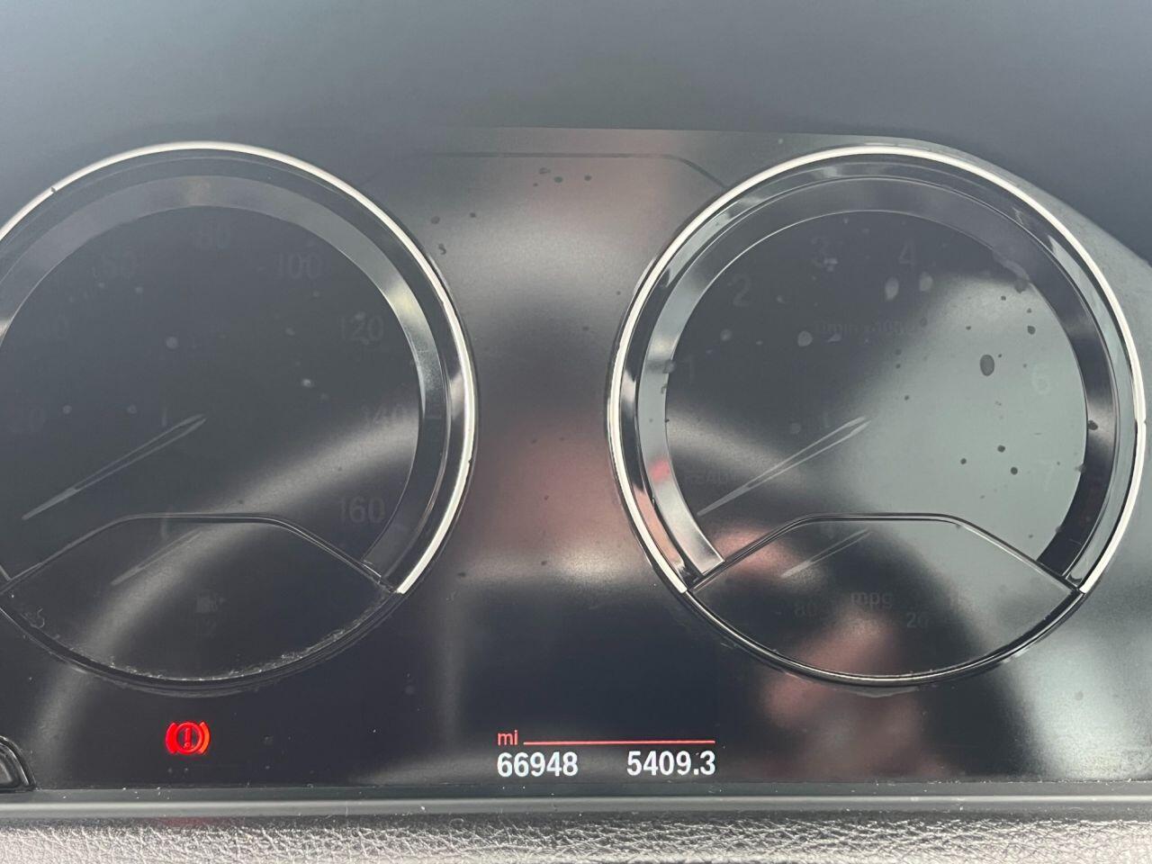 BMW 1 Series view 28