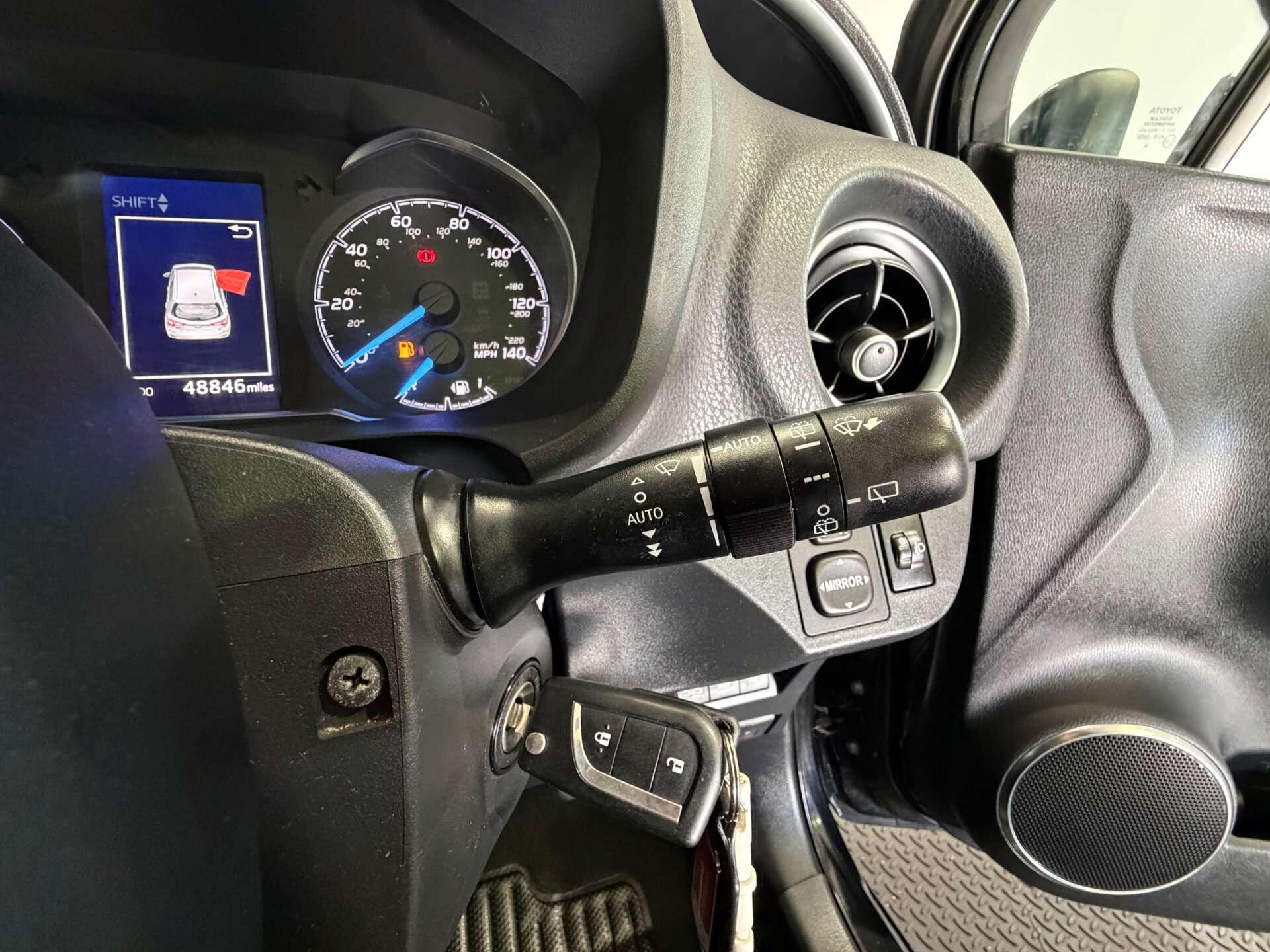 Toyota Yaris view 26