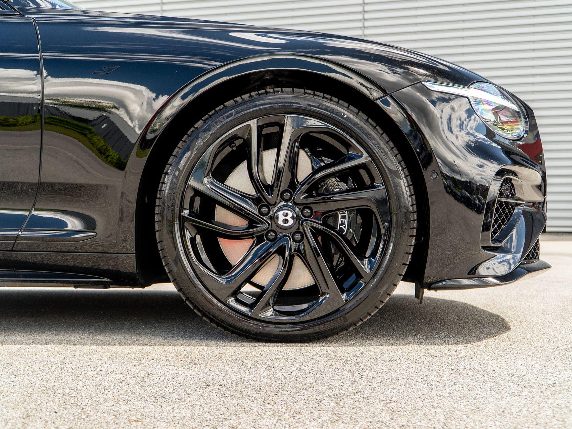 Bentley Continental view 6