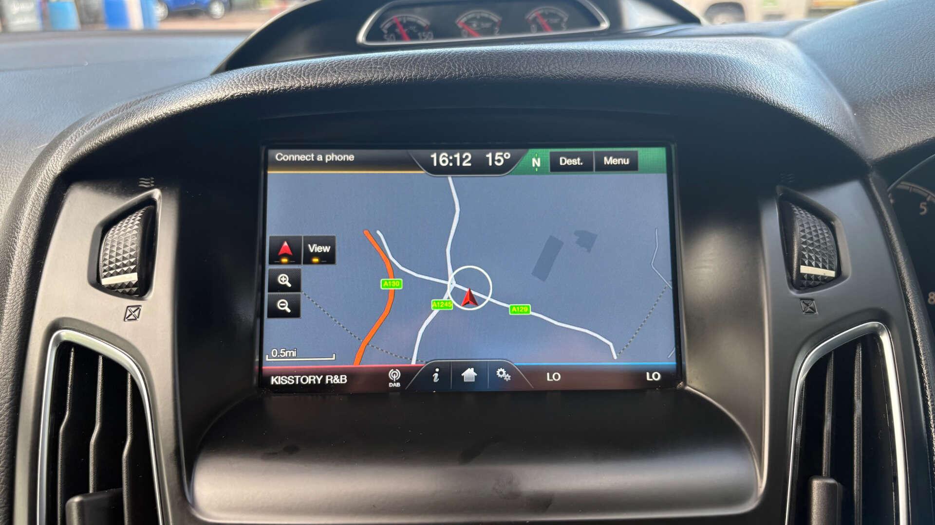 Ford Focus view 28