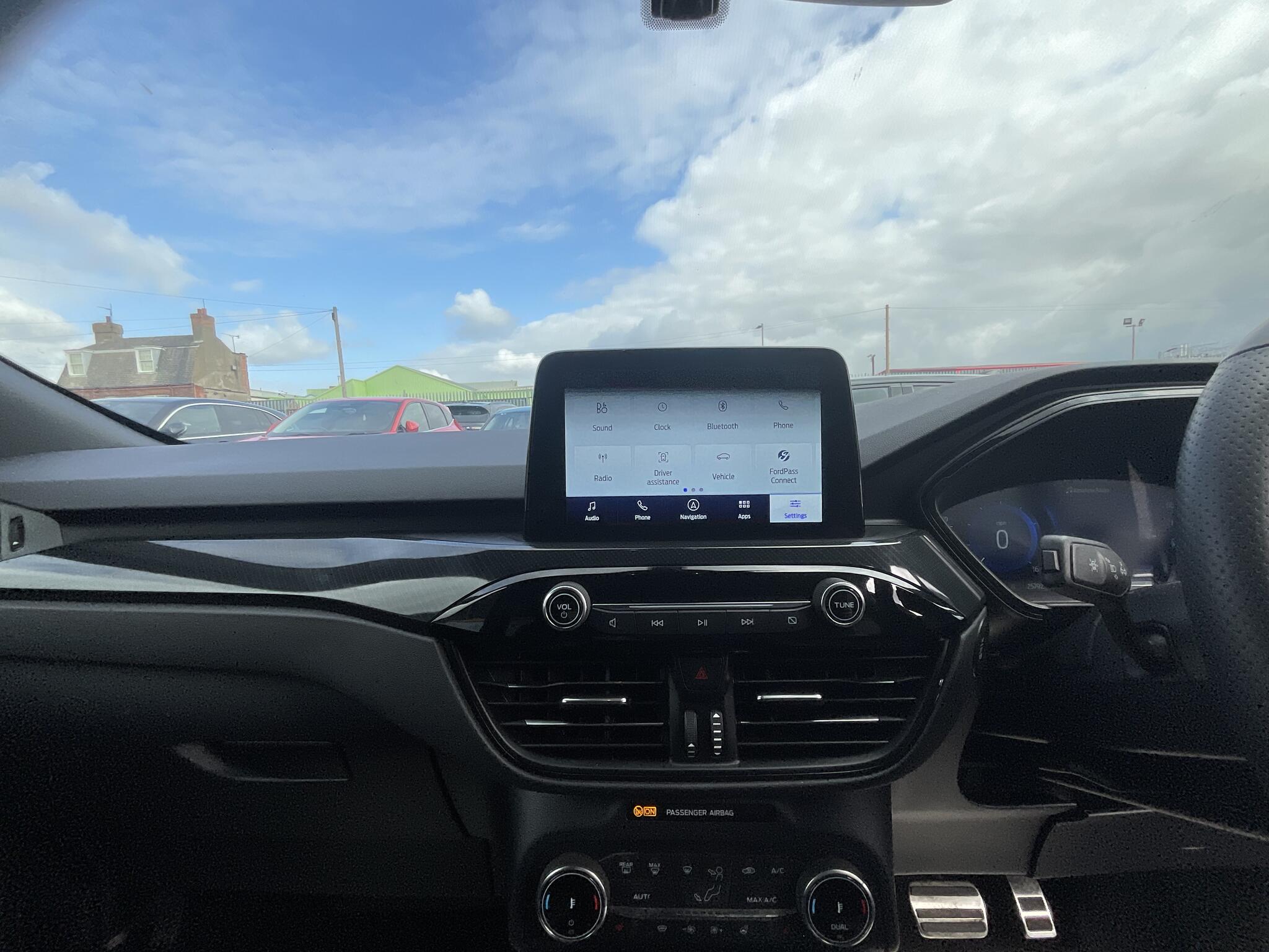 Ford Kuga view 28