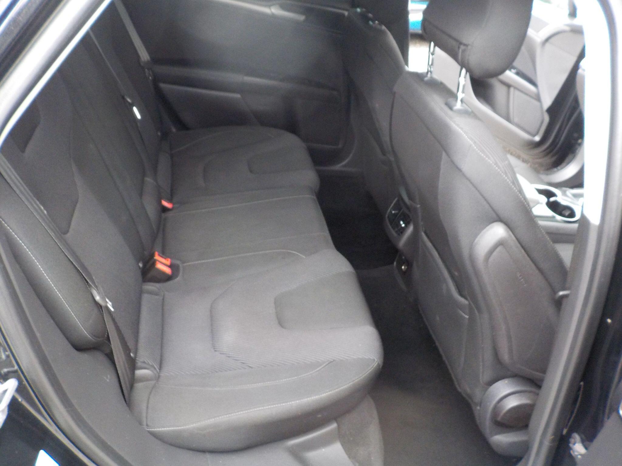 Ford Mondeo 2.0 TDCi Titanium Euro 6 (s/s) 5dr