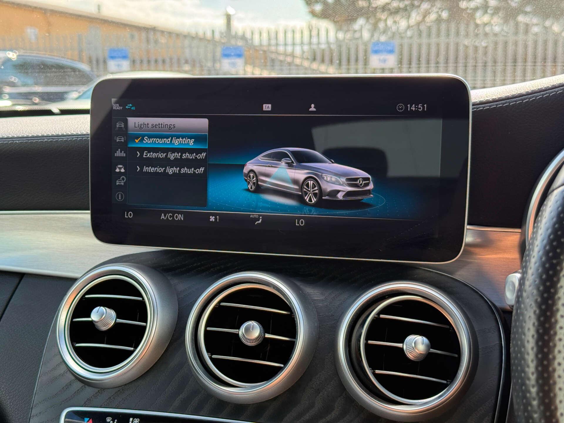 Mercedes-Benz C Class view 61
