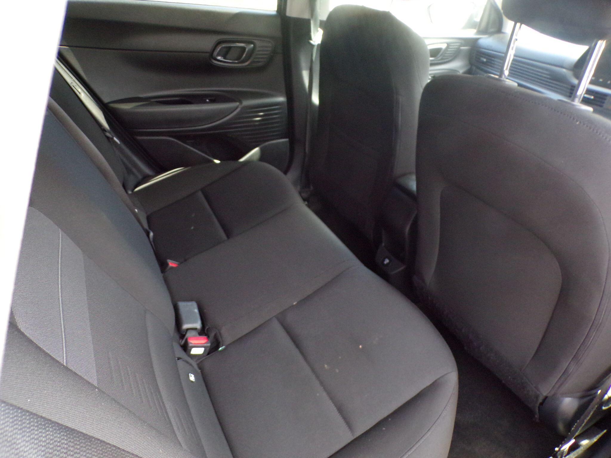 Hyundai Bayon view 12