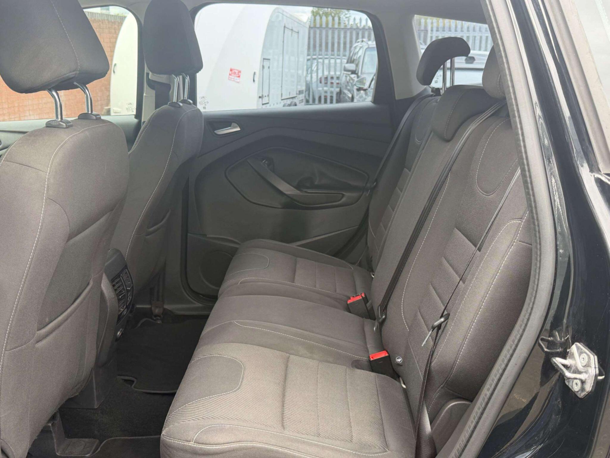 Ford Kuga view 14