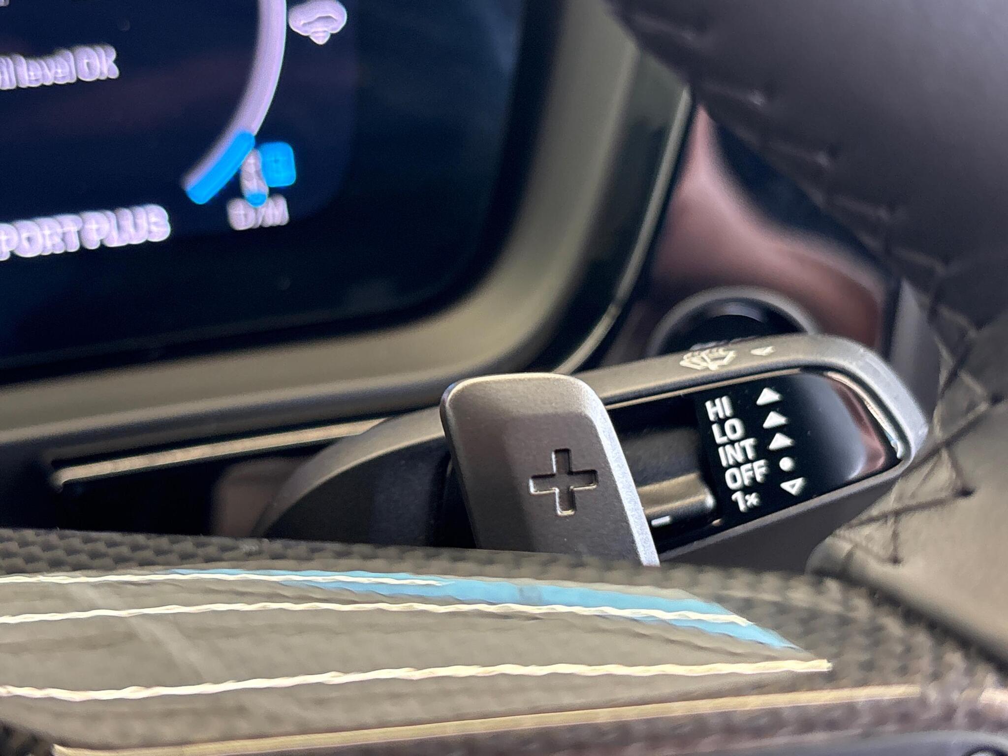 Porsche Cayenne view 38