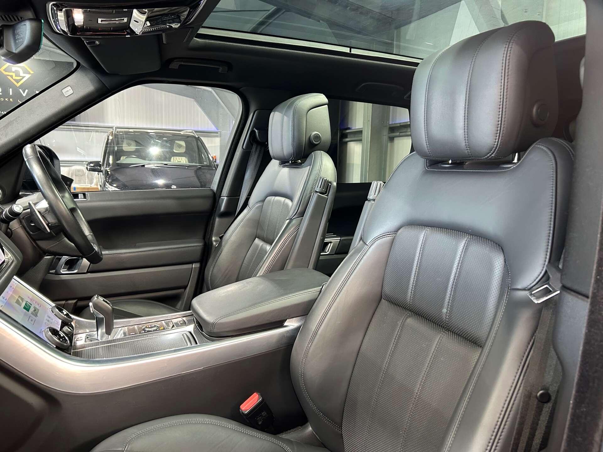 Land Rover Range Rover Sport view 17