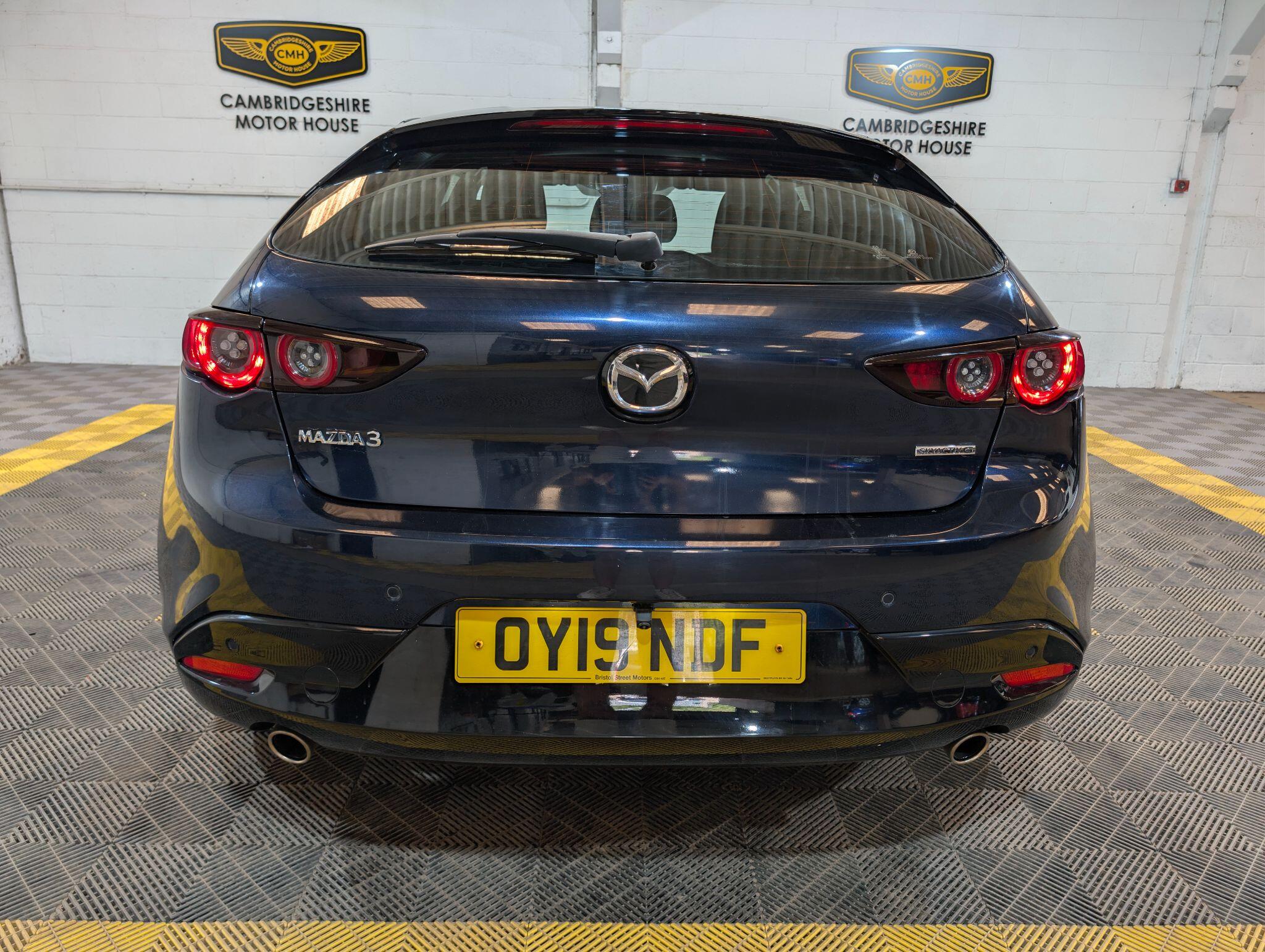 Mazda Skyactiv-G view 60
