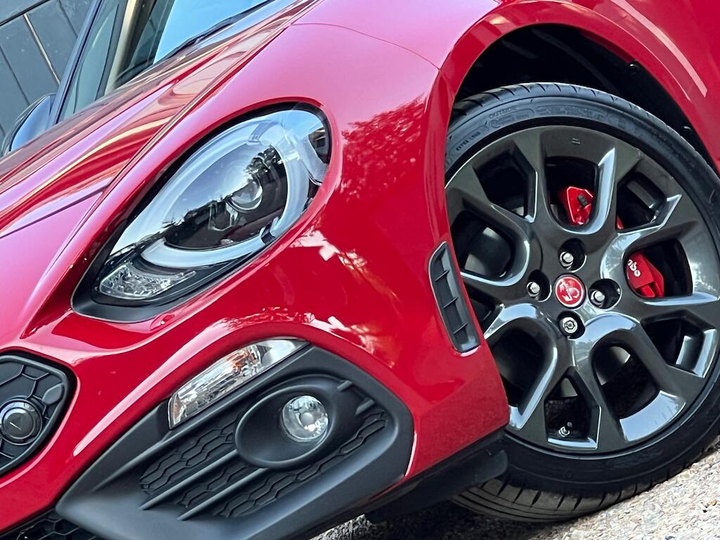 Abarth 124 Spider view 2