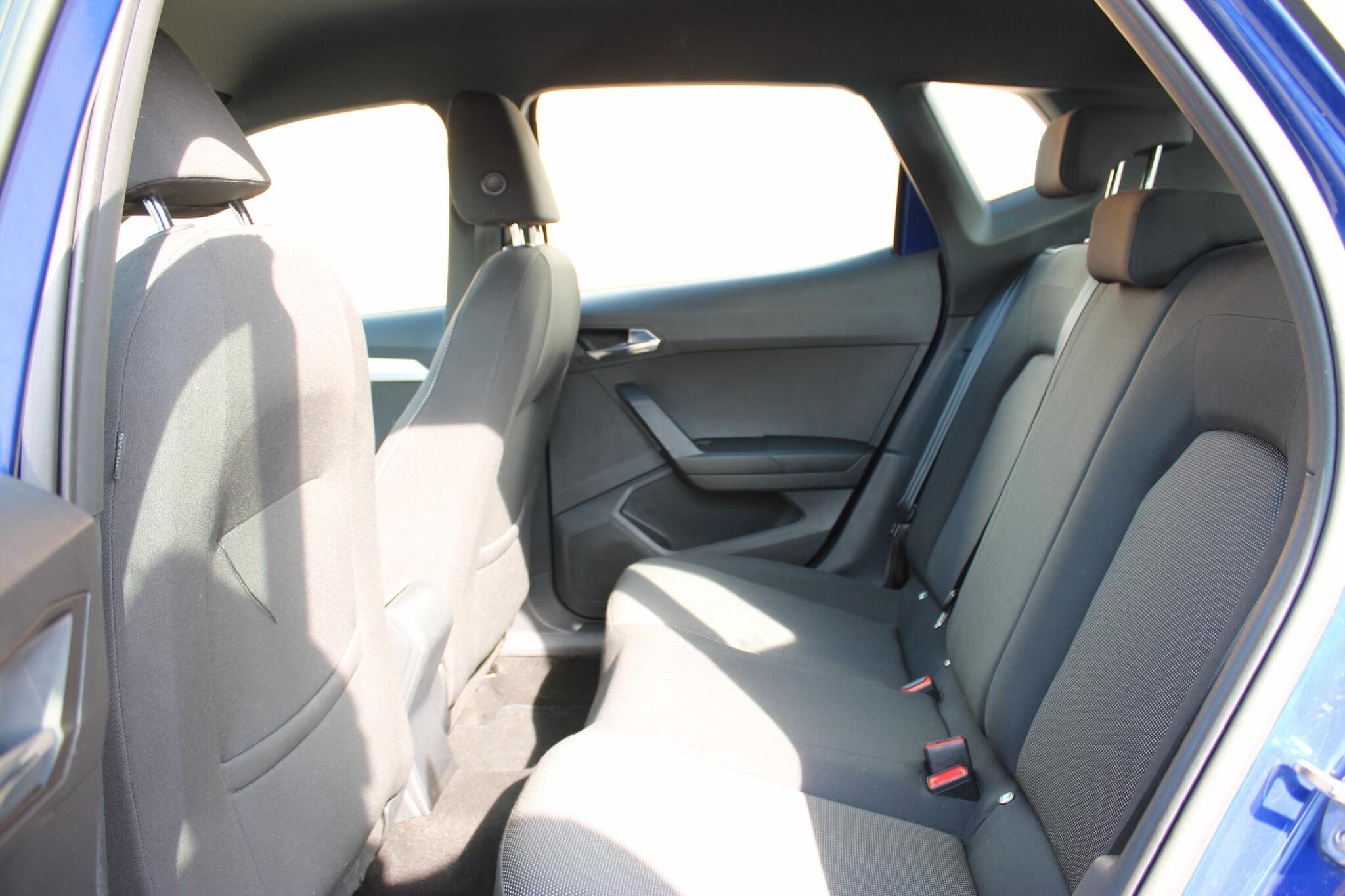 Seat Arona view 23