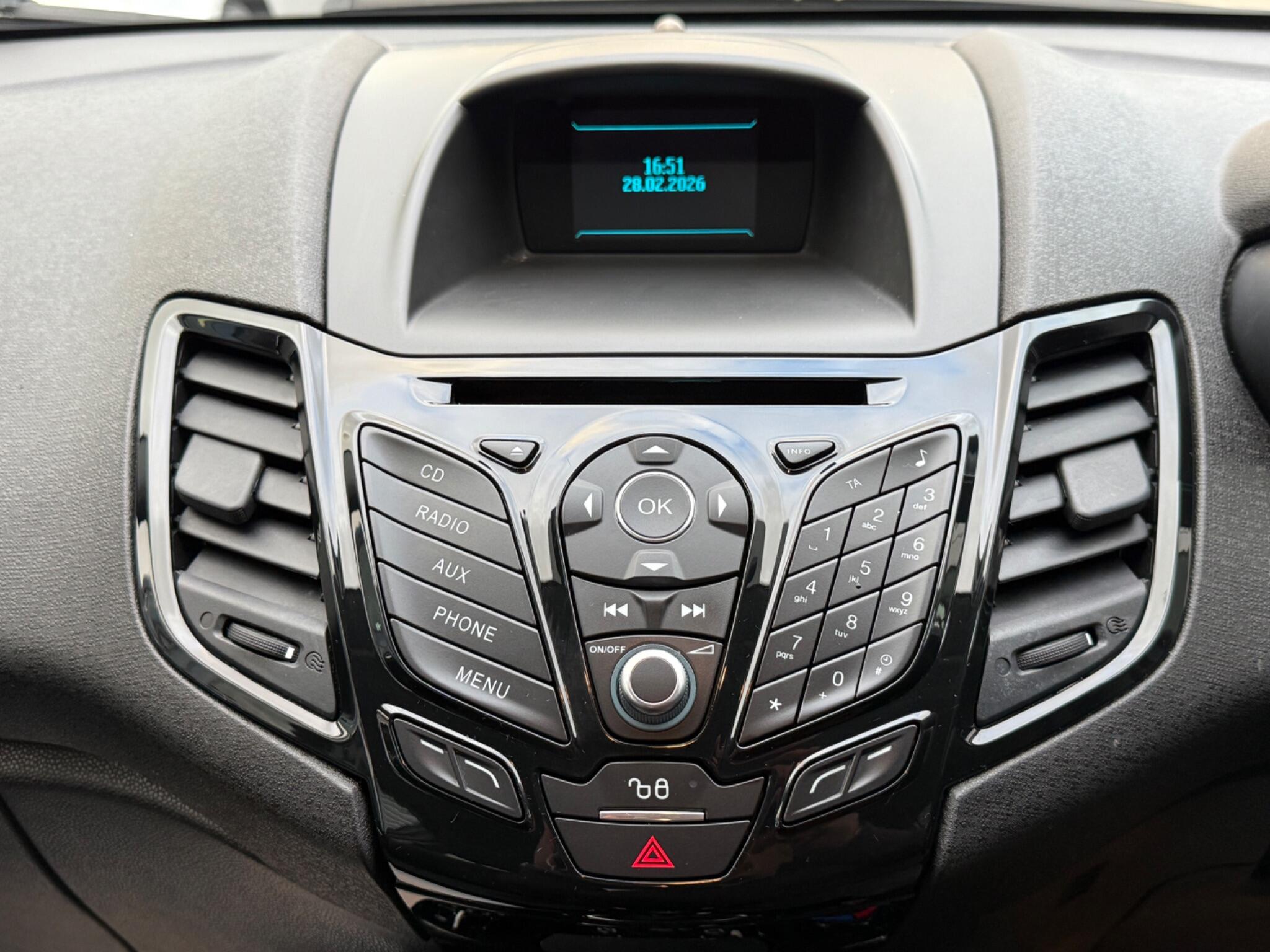 Ford Fiesta - Image 63