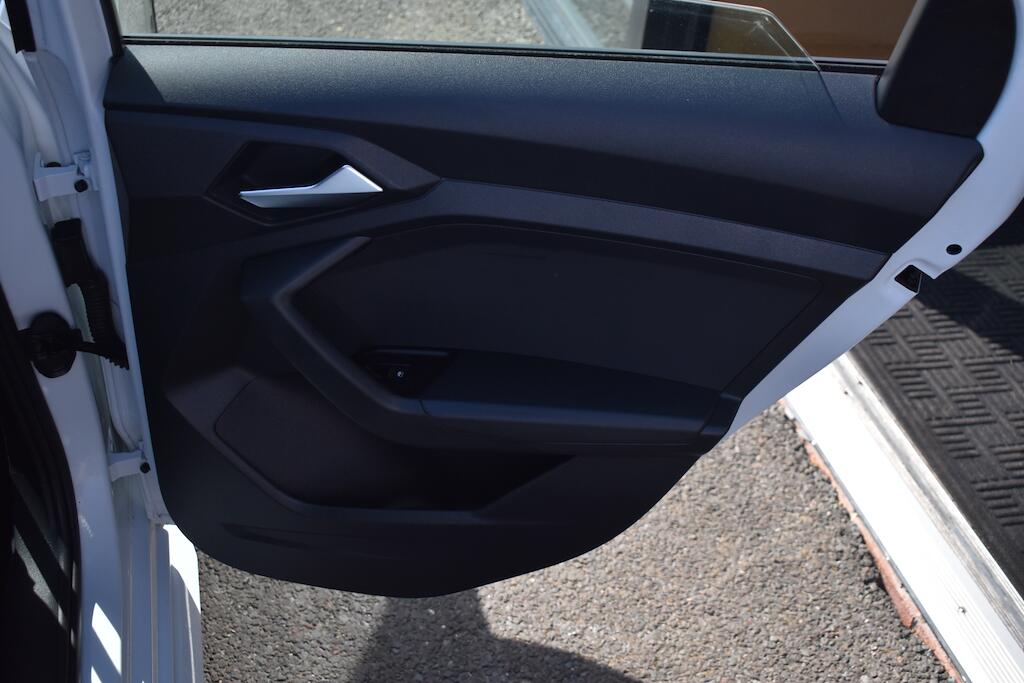 Audi A1 view 36