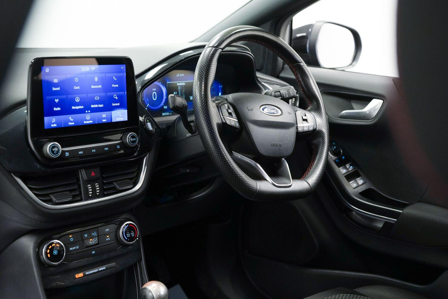 Ford Puma view 27