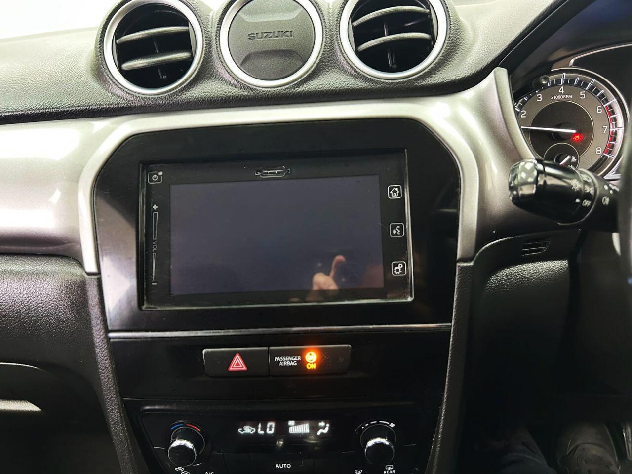 Suzuki Vitara view 15