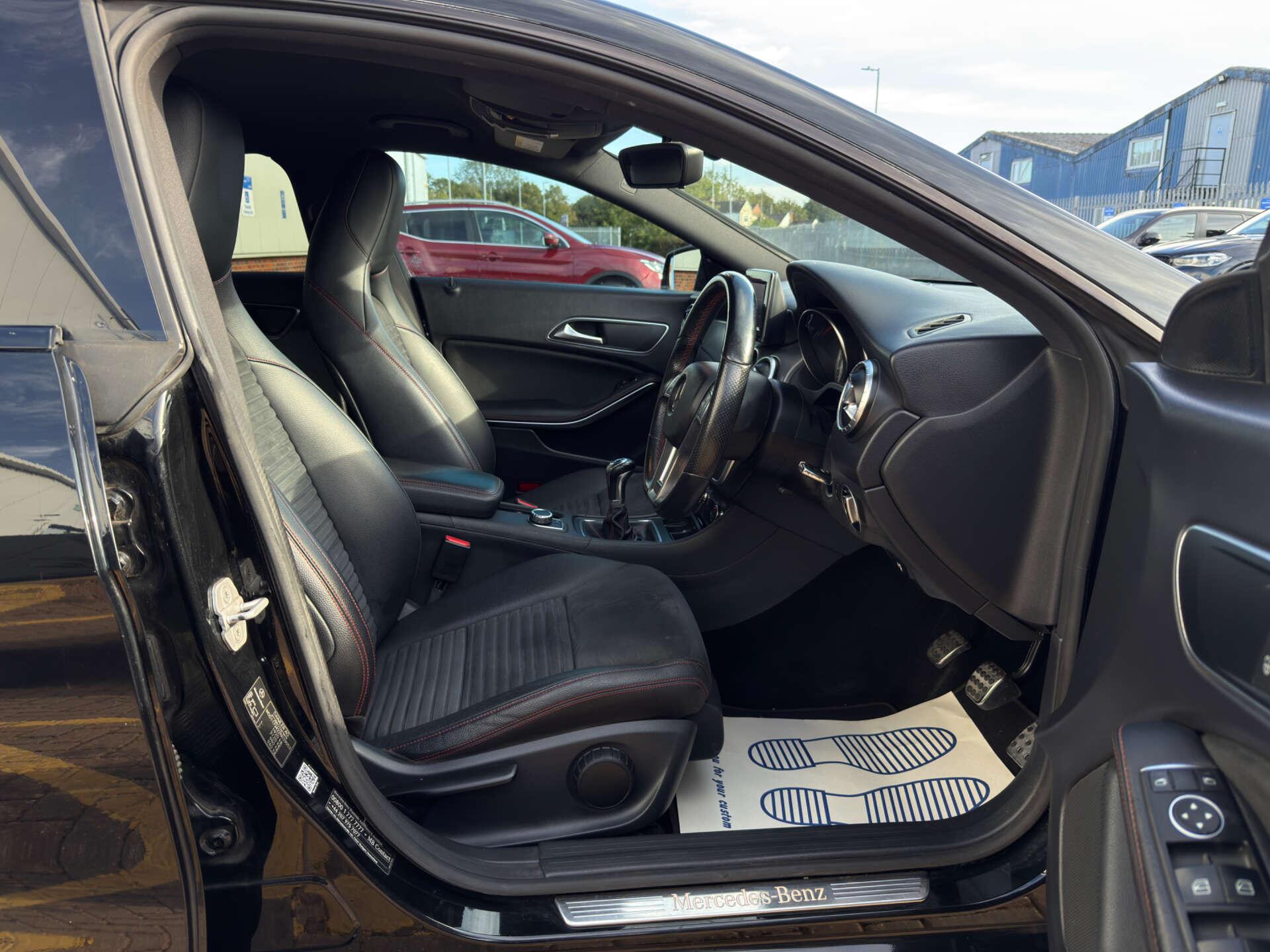 Mercedes-Benz Cla view 21