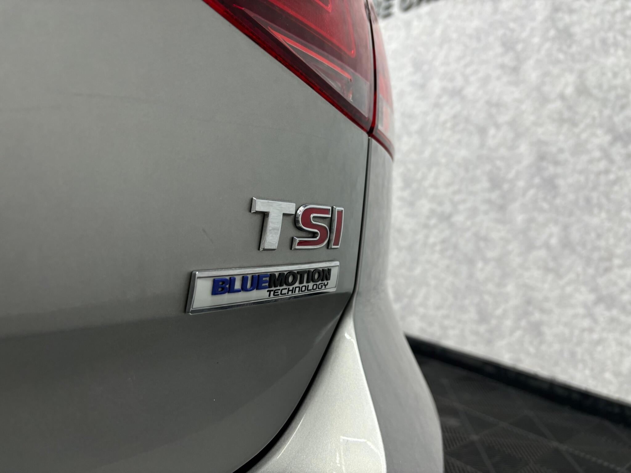 Volkswagen Golf view 29