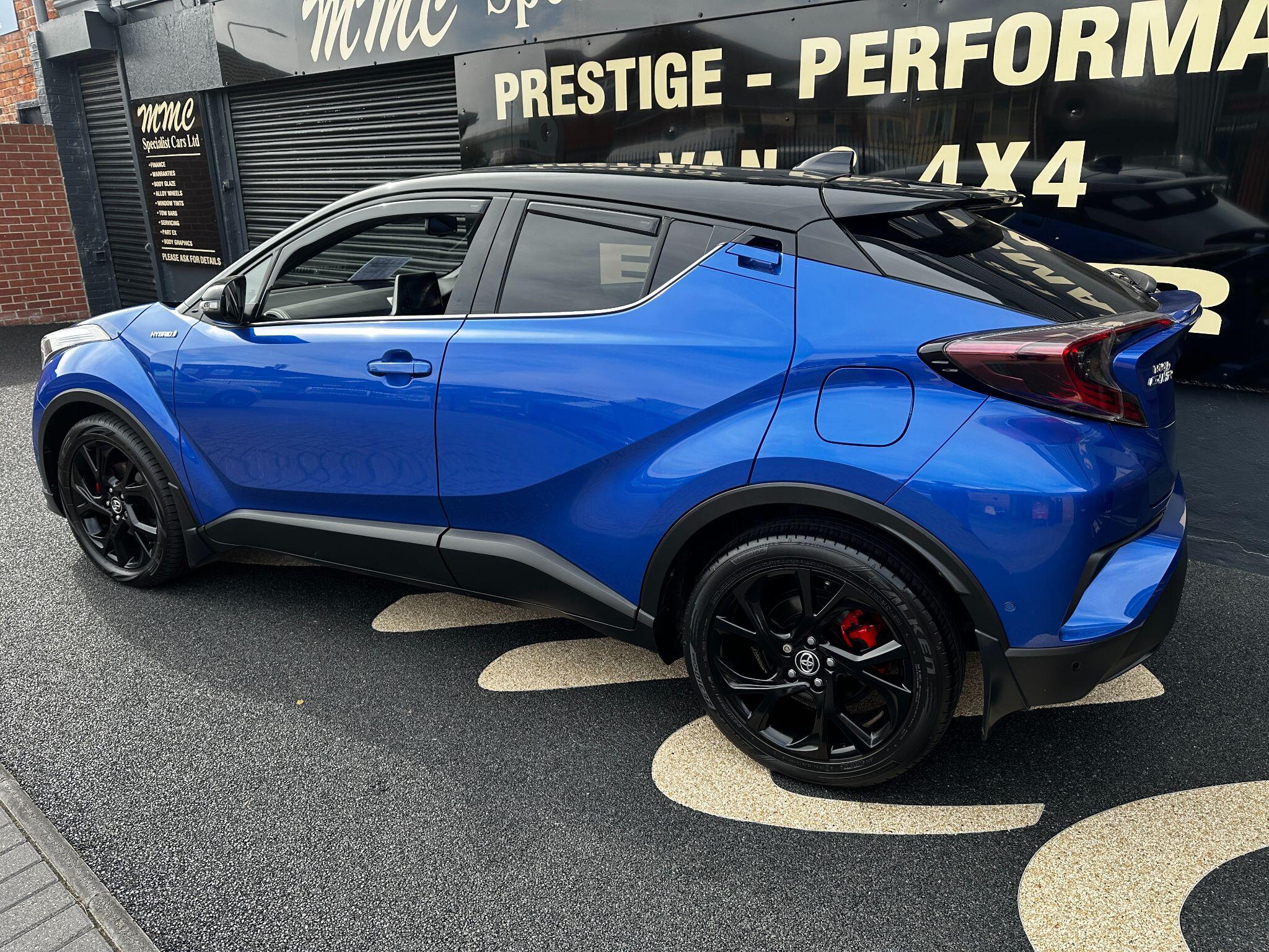 Toyota C-HR view 6